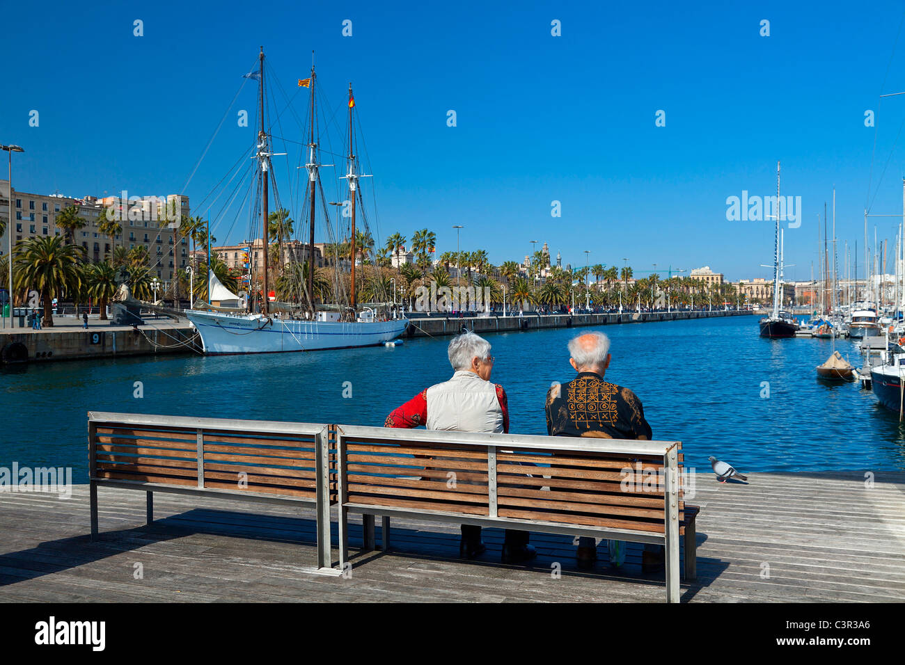 Barcelona, Rambla del Mar Fußgängerbrücke in Port Vell Stockfoto