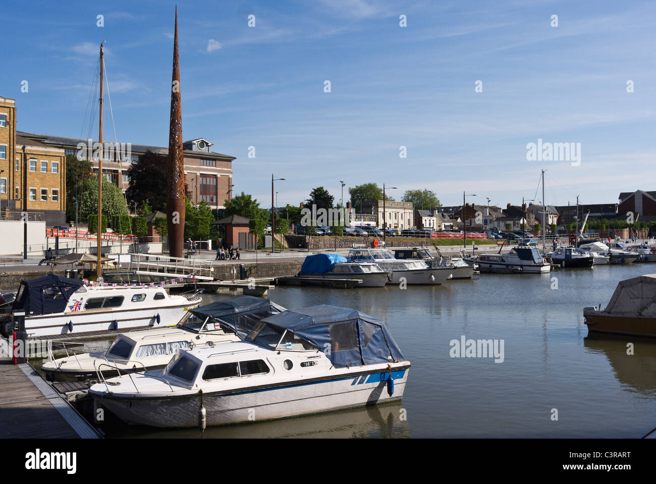Gloucester historischen Docks mit kleinen Freizeitbooten festgemacht Stockfoto