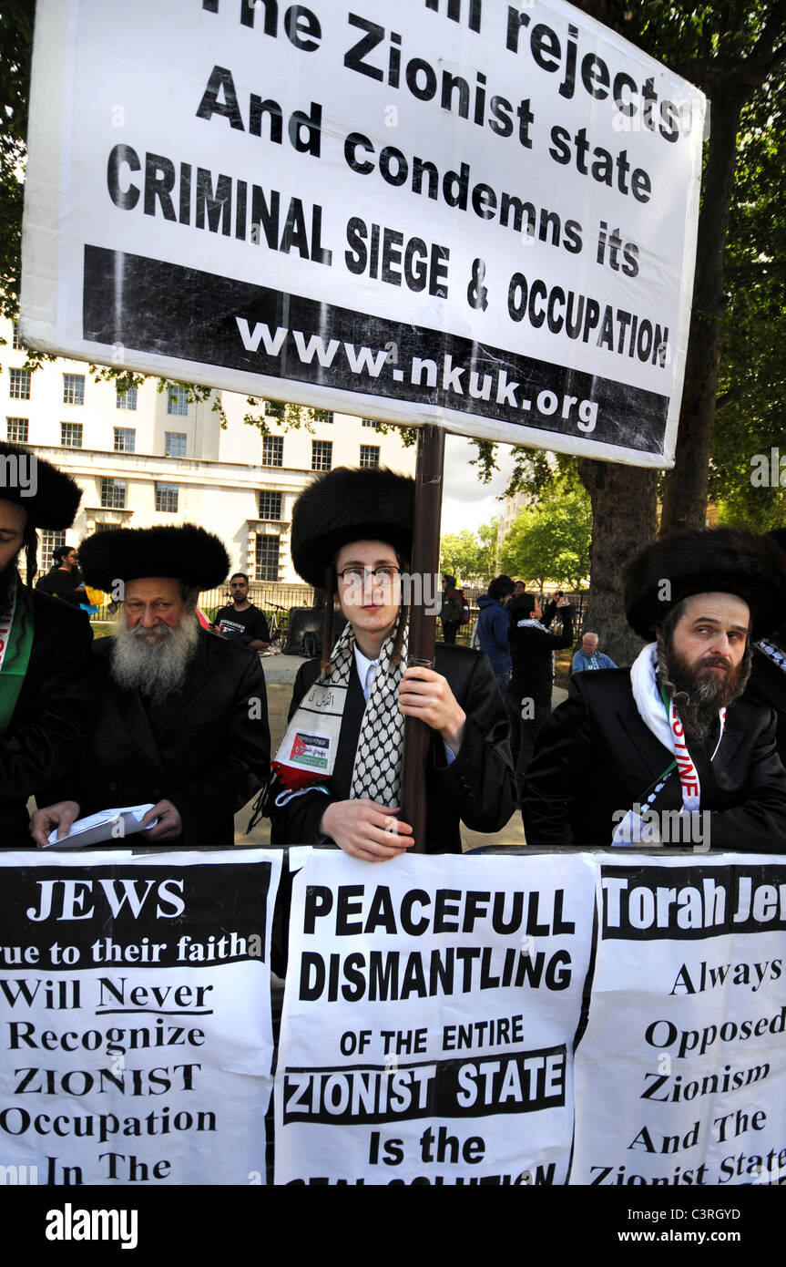 Neturei Karta sind eine jüdische Gruppe gegen den zionistischen Staat und Besetzung Palästinas Stockfoto