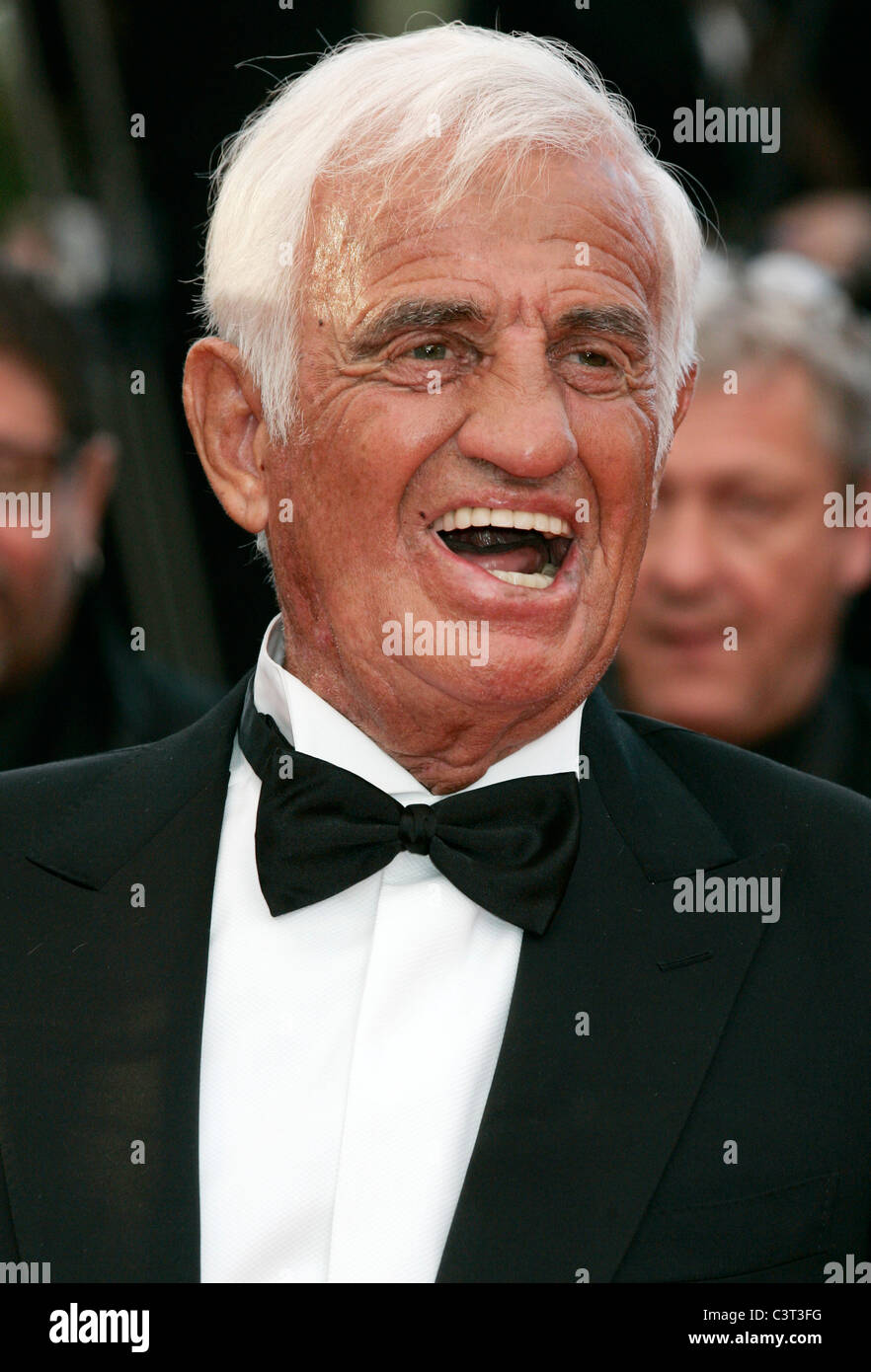 JEAN-PAUL BELMONDO der Biber PREMIERE PALAIS DES FESTIVALS CANNES Frankreich 17. Mai 2011 Stockfoto