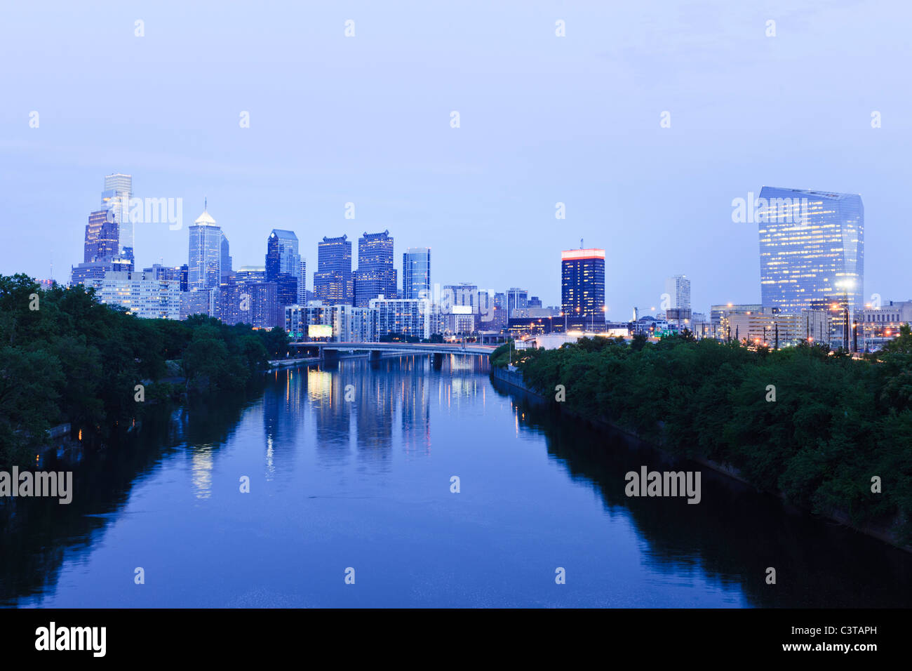 2010 Skyline von Philadelphia, Schuylkill River Stockfoto