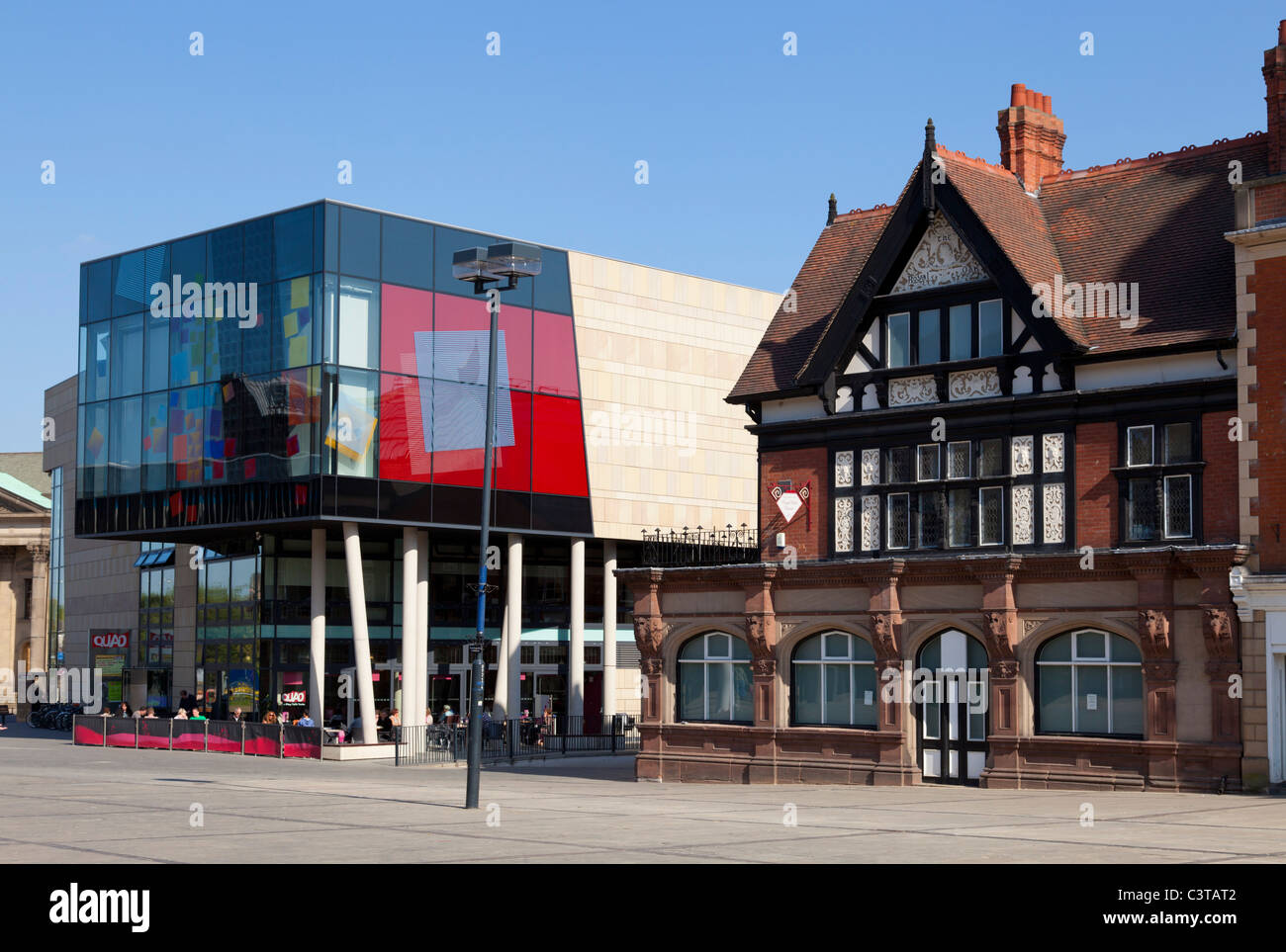 Die Quad-Theater-Kino und Galerie moderne Gebäude in Derby City Center Derbyshire England GB UK EU Europa Stockfoto