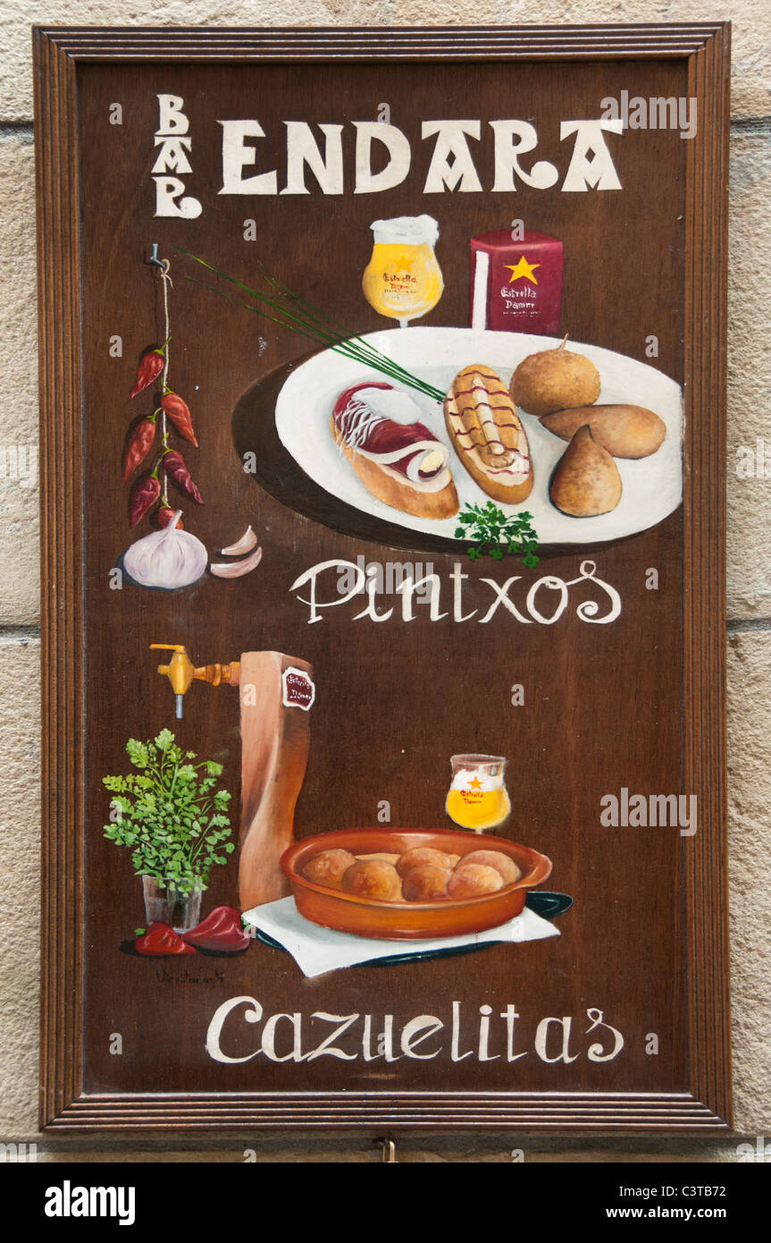 Pinchos Pintxos Pinxos Tapas Menü Zeichen San Sebastian Spanien spanische Baskenland Stadt Stockfoto
