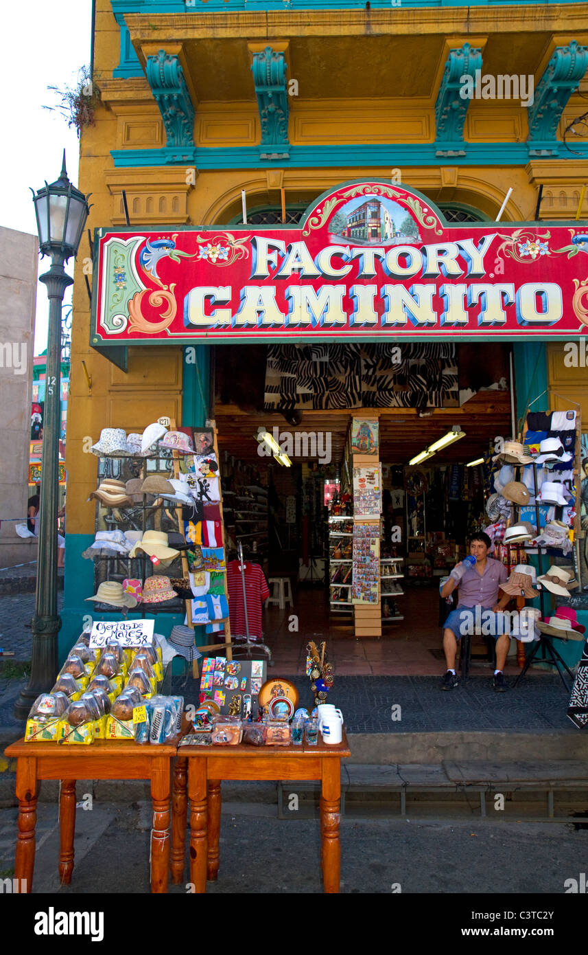 Souvenir-Shop im Barrio La Boca in Buenos Aires, Argentinien. Stockfoto