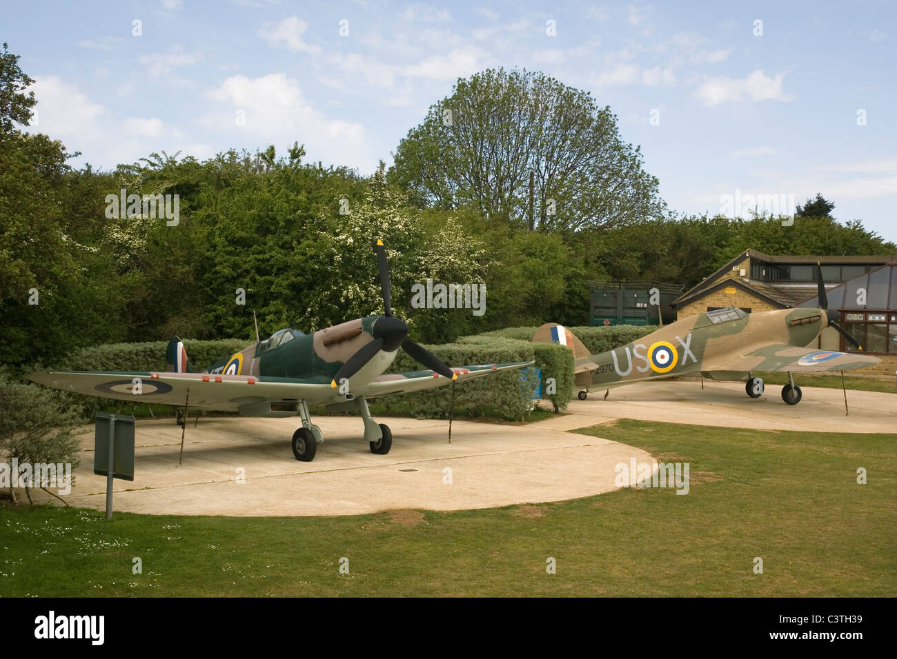 England-Kent, weißen Klippen von Dover, Battle of Britain Memorial, Spitfire & Hurrikan Stockfoto