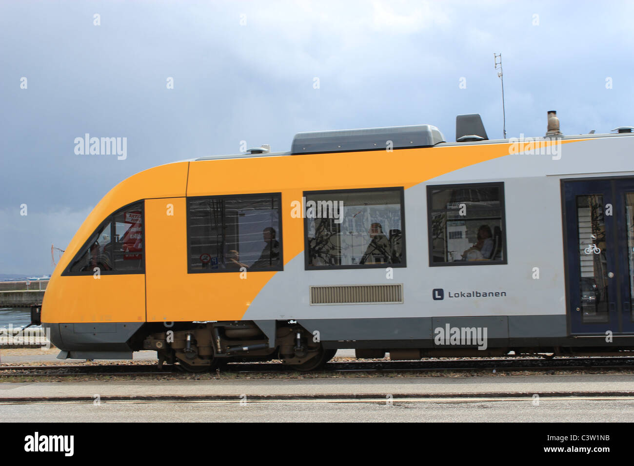Lokalbanen Zug in Helsingør, Dänemark Stockfoto