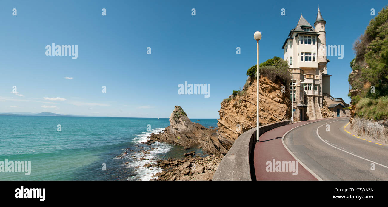Frankreich Französisch Biarritz alten Hafen Felsen Meer der Plage du Port-Vieux Pyrenäen Atlantiques Aquitaines Flut Ebbe Fluss Stockfoto