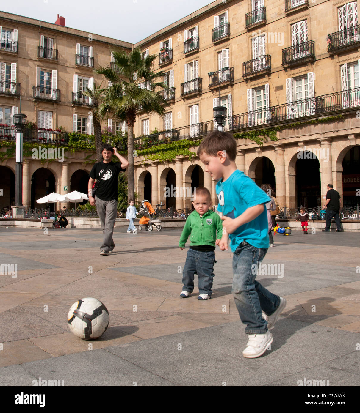 Bilbao Spanien Spanisch baskischen Land Plaza Nueva Kinderspielplatz Stockfoto