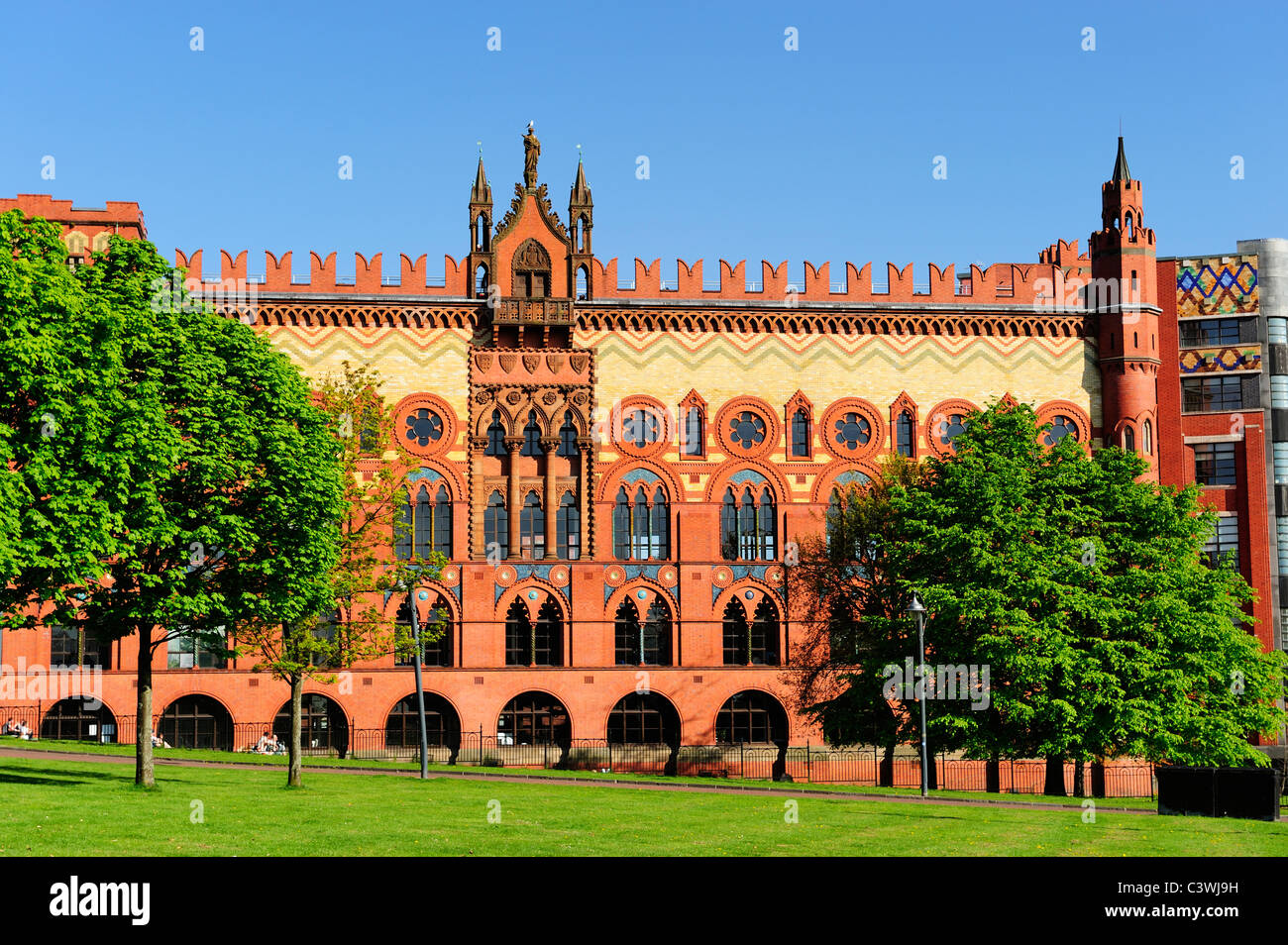 Templeton auf grün, ehemalige Teppich Fabrik jetzt Büros und Wohnungen, Glasgow, Schottland Stockfoto