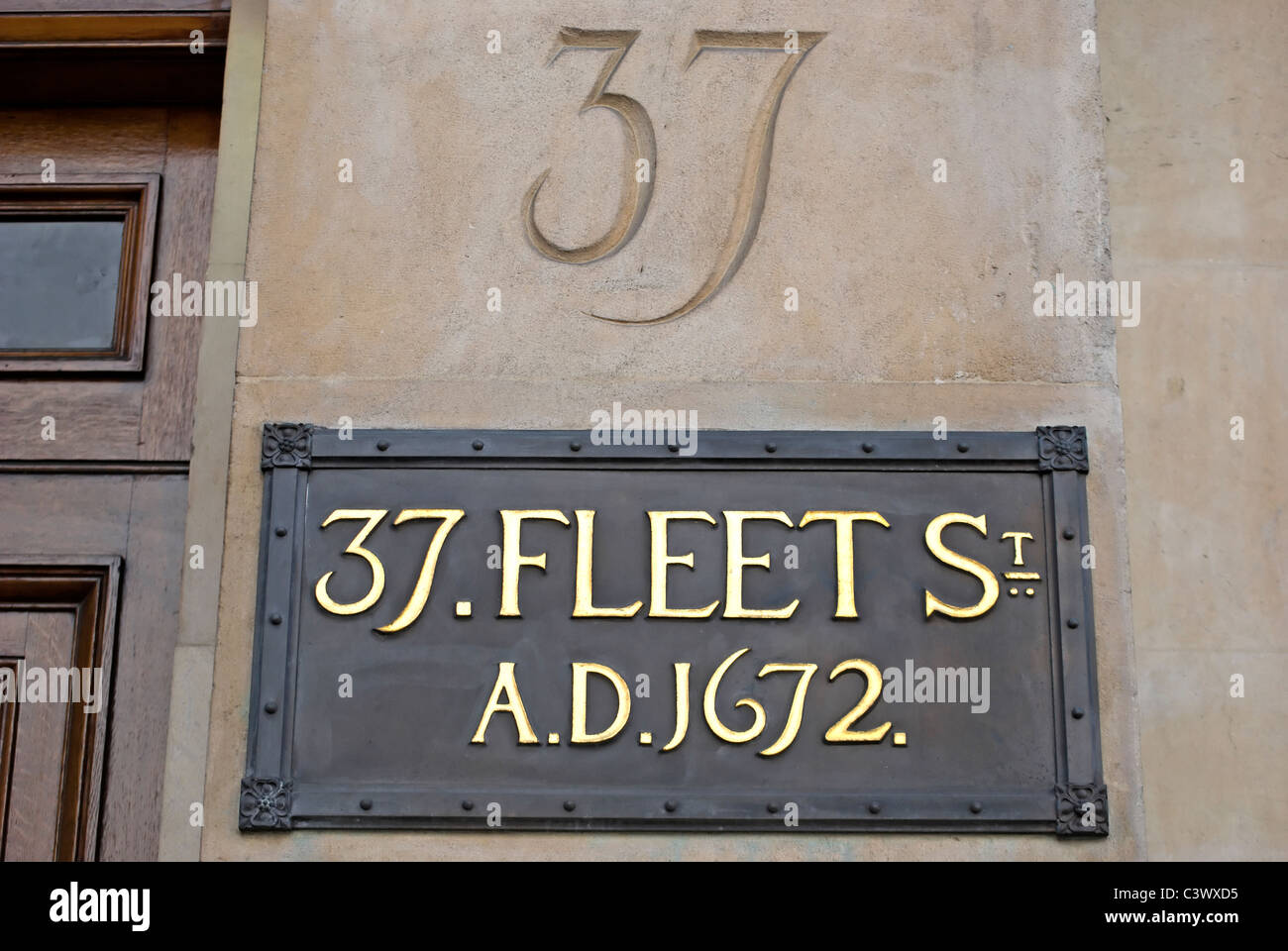 Melden Sie bei 37 Fleet Street, London, England, mit Datum 1672 unter Bezugnahme auf die Gründung der noch bestehenden private Bank, hoare Stockfoto