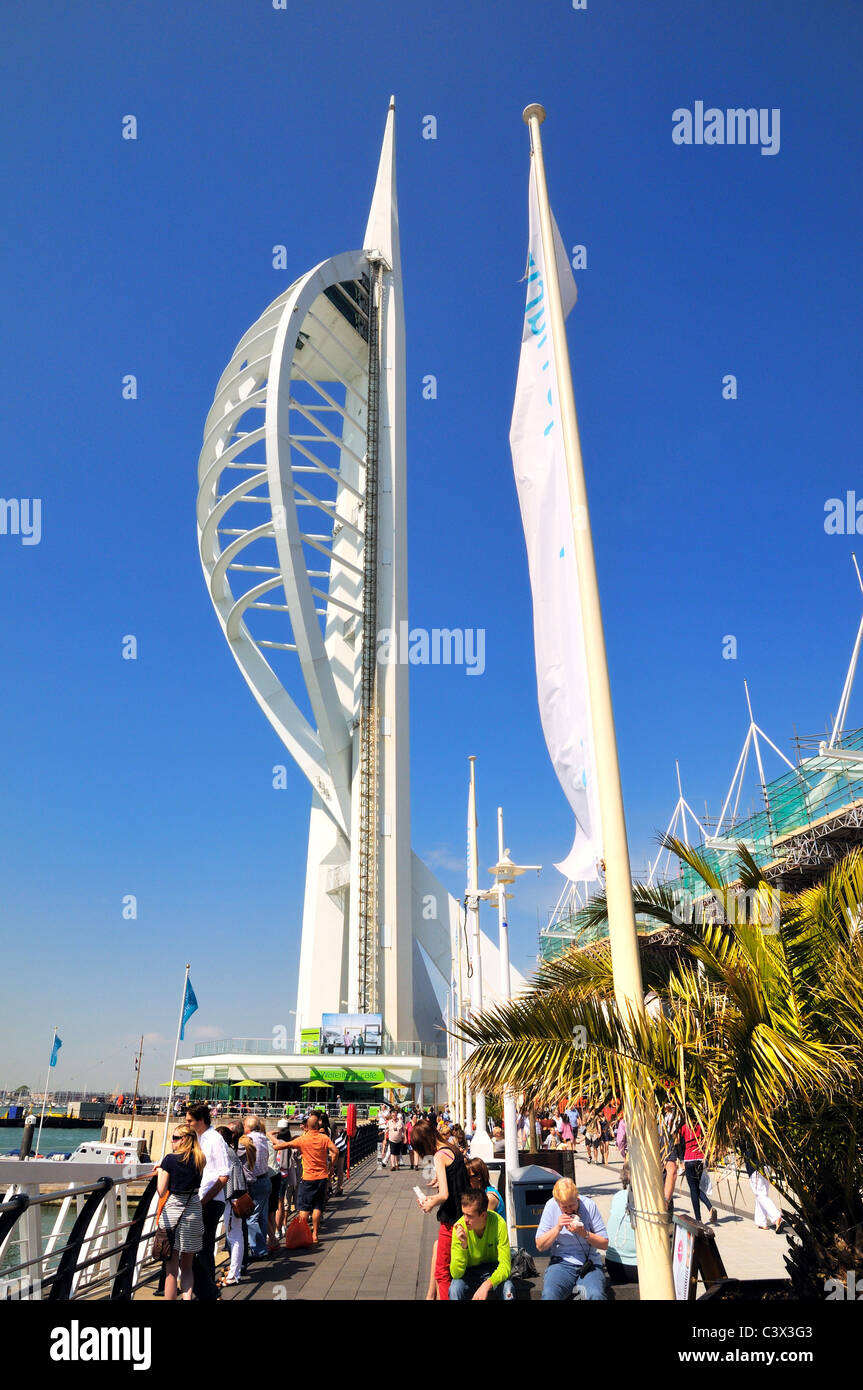 Spinnaker Tower auf Gunwharf Quay, Portsmouth Stockfoto