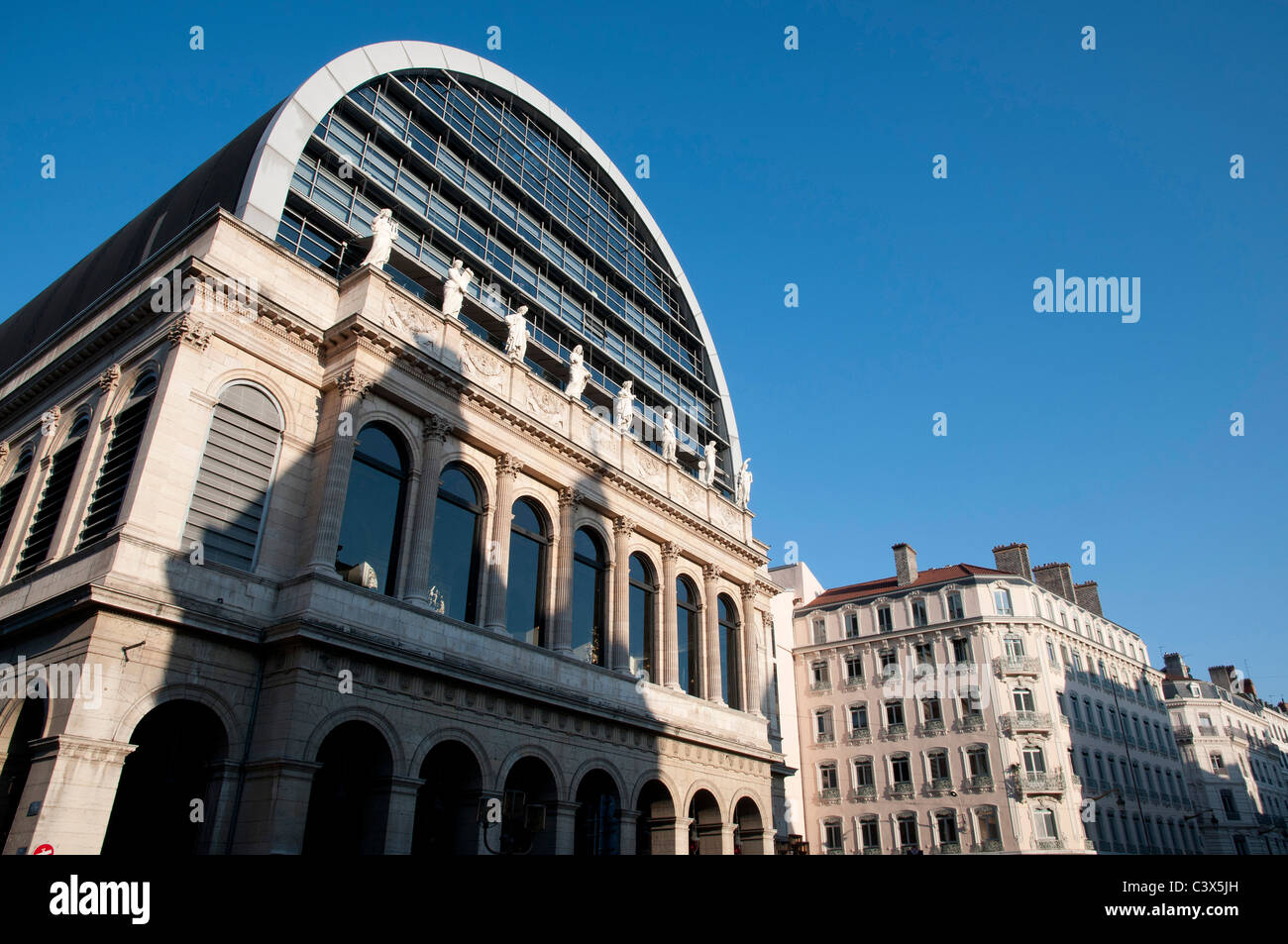 Opera of lyon Fotos und Bildmaterial in hoher Auflösung Alamy