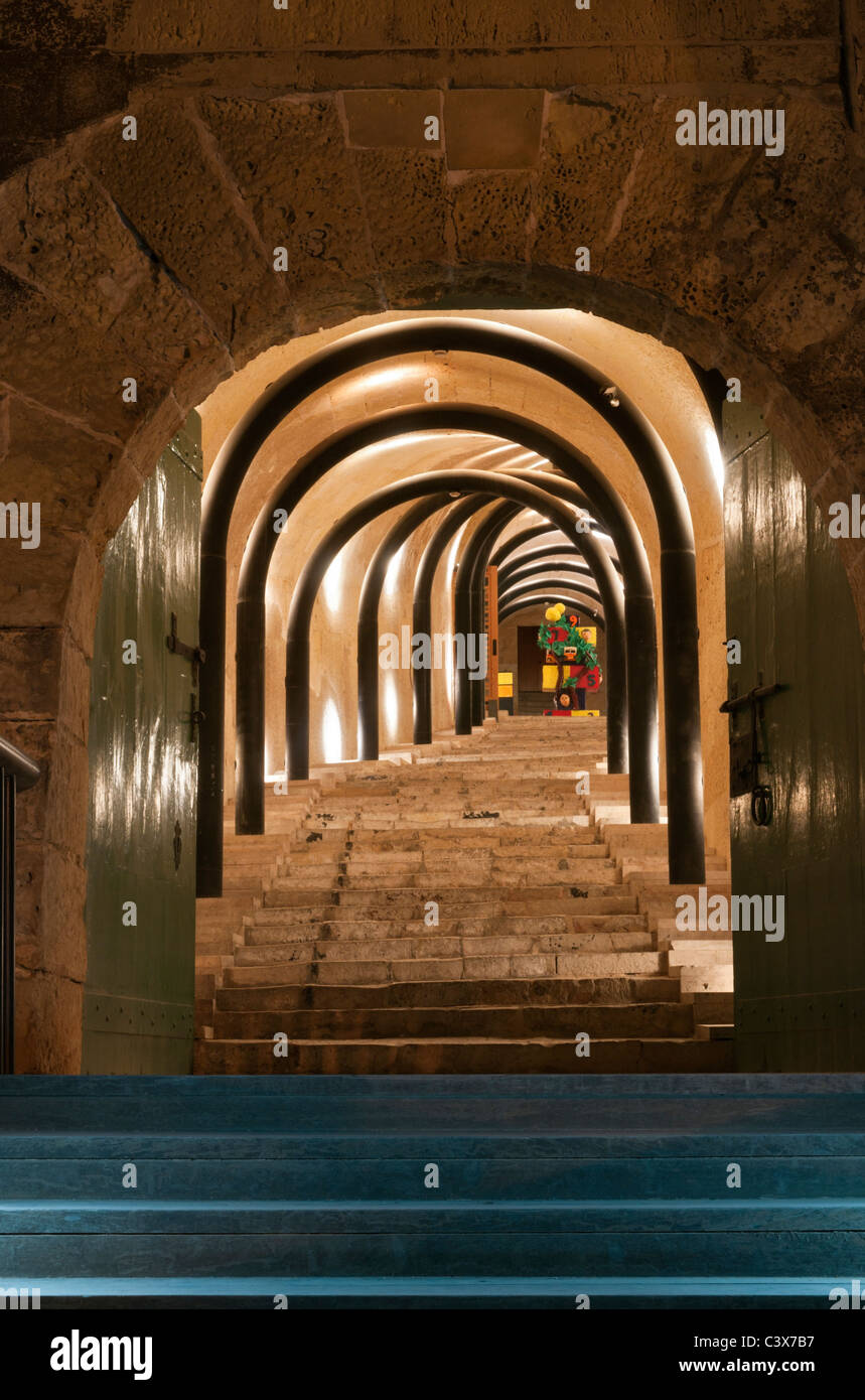 Eingang zum St. James Cavalier Centre Valletta Malta Stockfoto