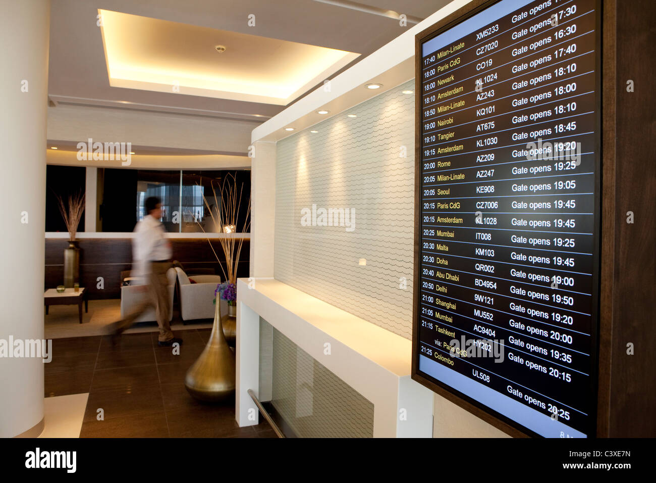 Die Gulf Air first und Business Class-Abflug-Lounge am Flughafen Heathrow. Stockfoto