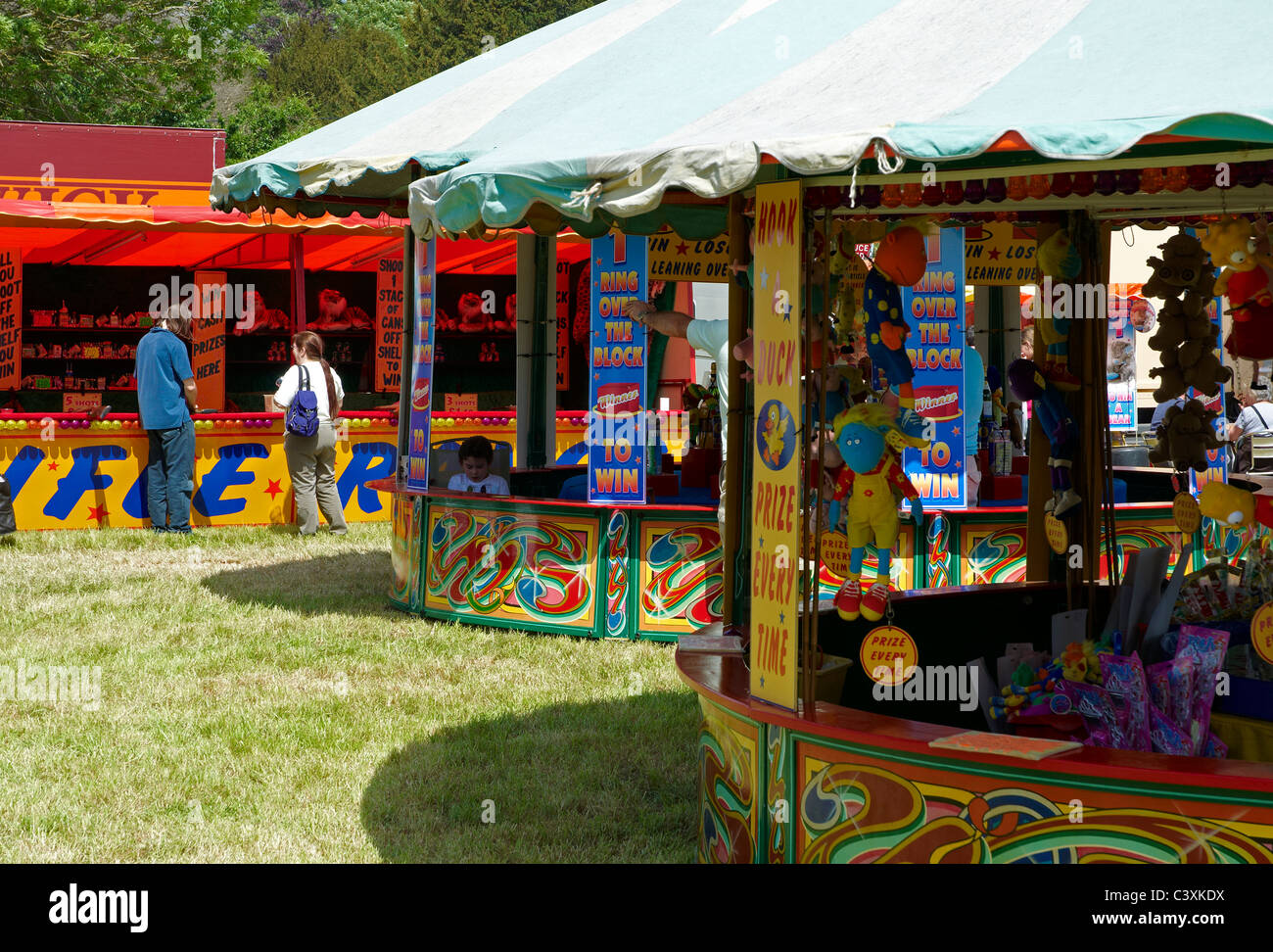 Traditionelle Kirmes Stände zu einem Dampf und Oldtimer Rallye. Stockfoto