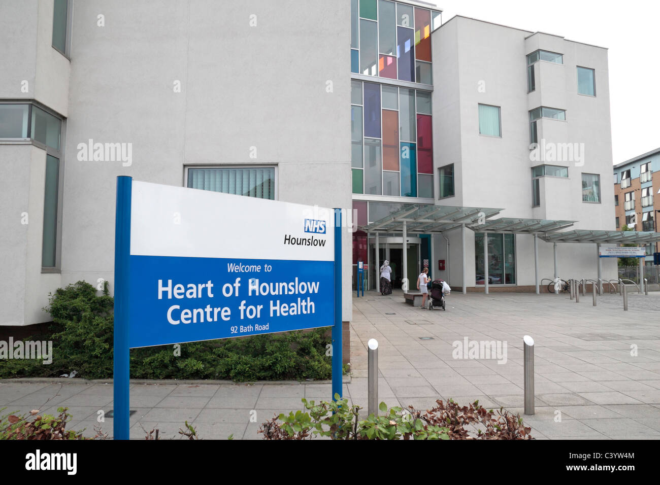 Der National Health Service (NHS) Hounslow-Zentrum für Gesundheit in Hounslow Middx, UK. Stockfoto