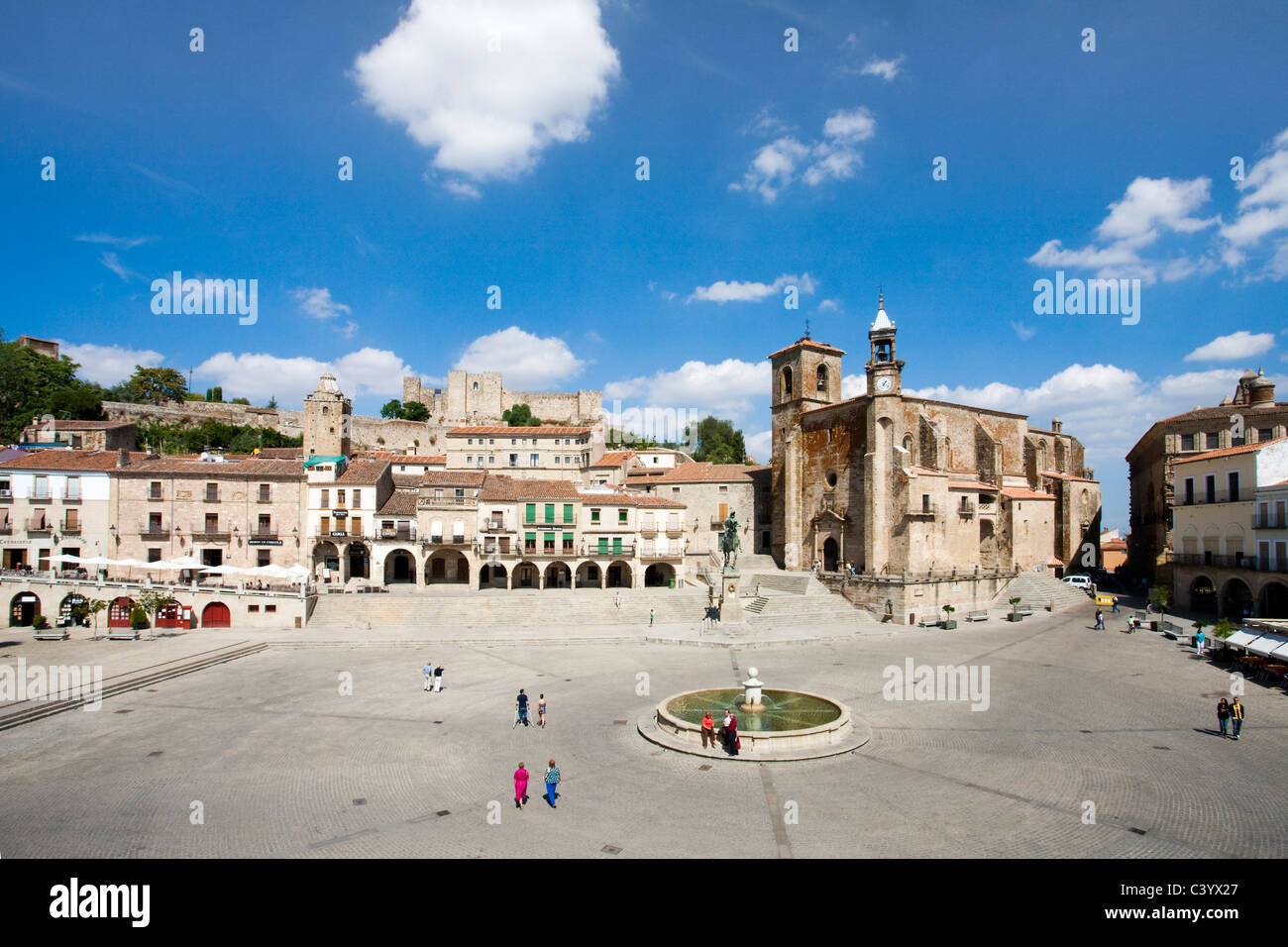 Spanien, Europa, Extremadura, Pizarro, Denkmal, die Reiterstatue, Tourist, Ort, Bürgermeister, Brunnen Stockfoto