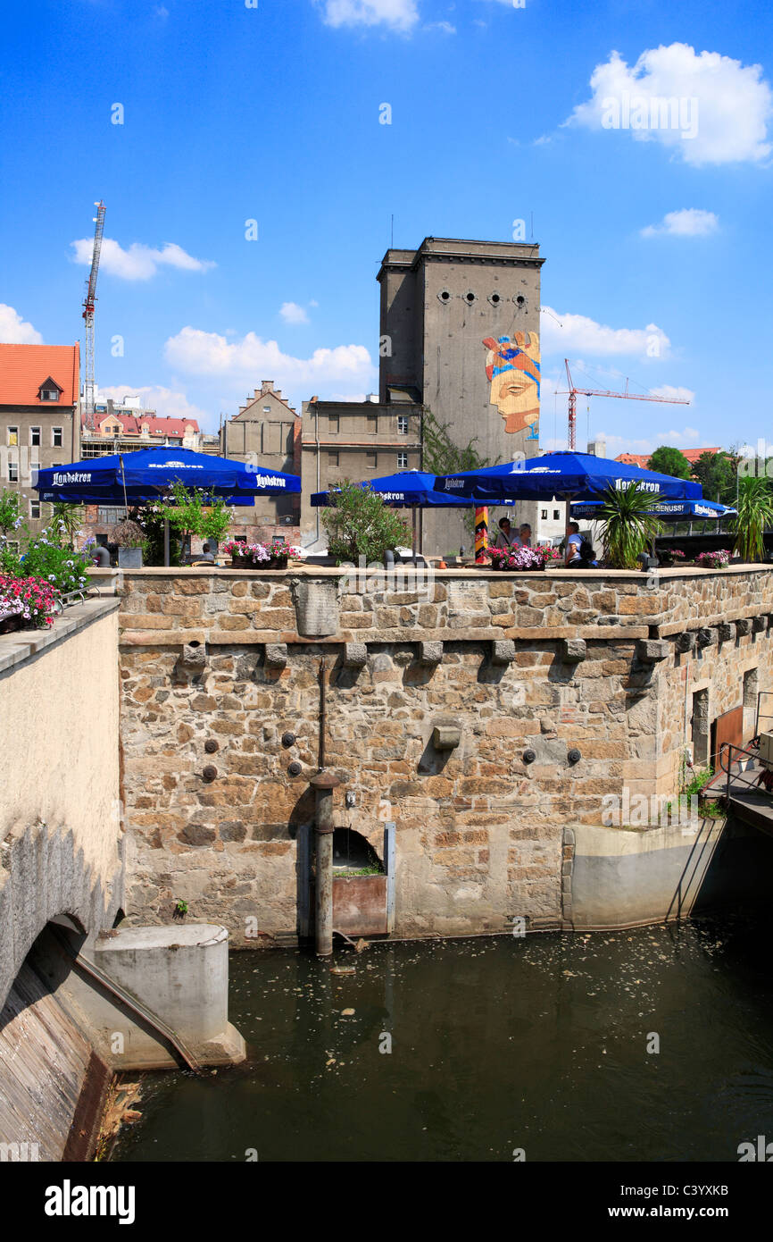 Vierradenmühle-Restaurant am Fluss Neiße Stadt Görlitz (Zgorzelec). Deutschland, Europa, Sachsen Stockfoto