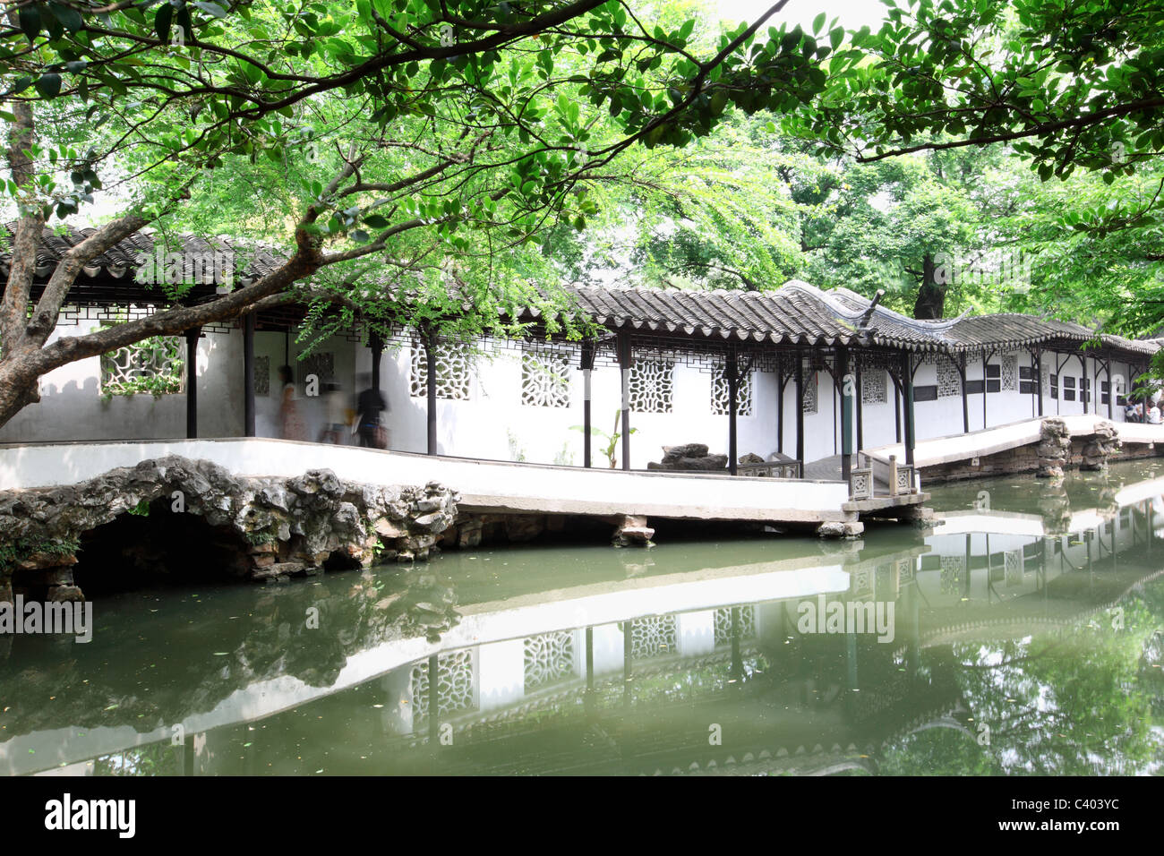 Chinesische Korridor in klassischer Garten Suzhou, China Stockfoto