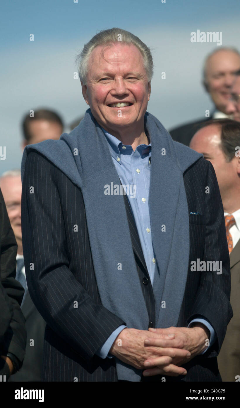 Jon Voight und John Ratzenberger besuchen eine republikanische Kundgebung auf dem Capitol Hill in Washington, DC. Stockfoto