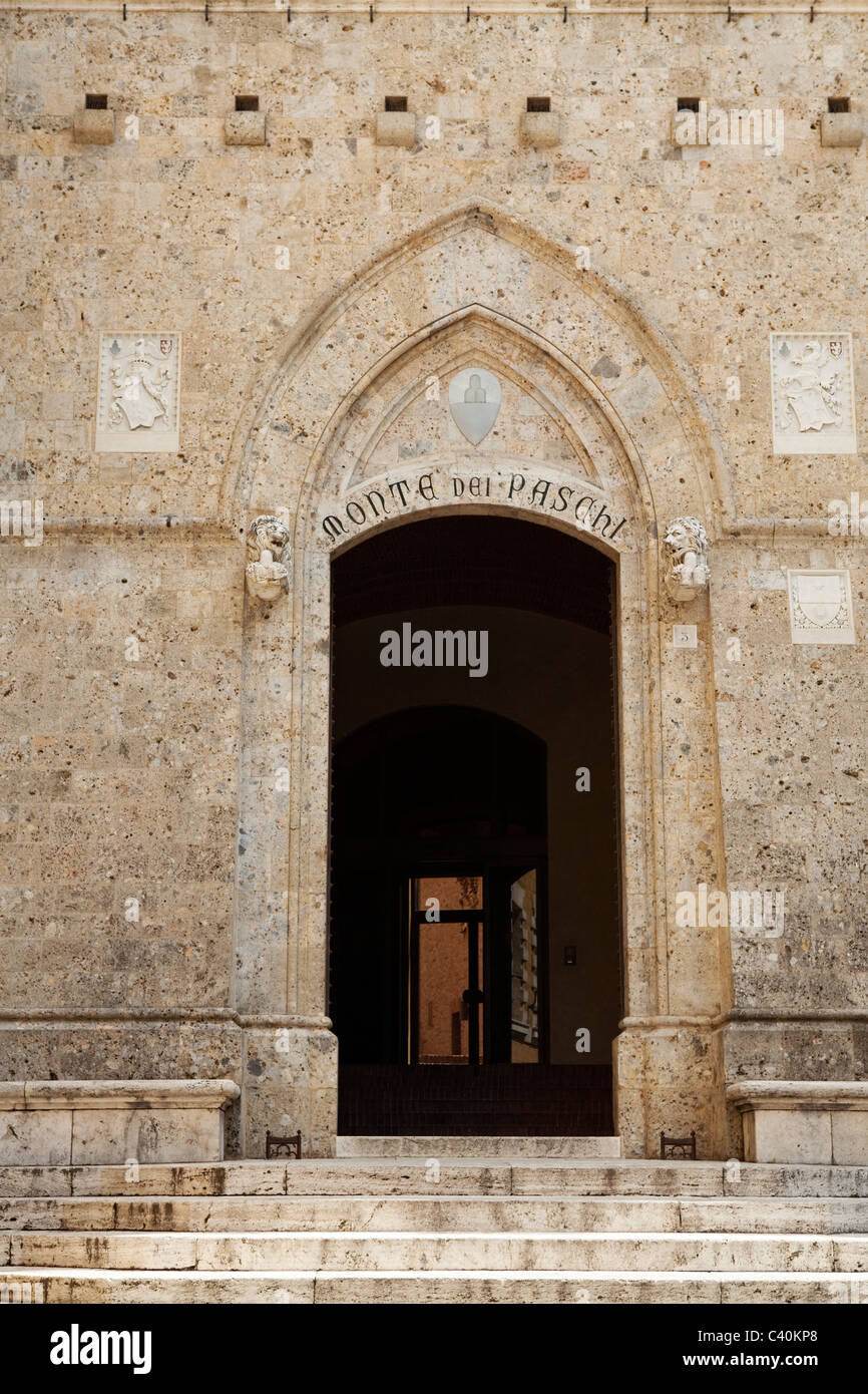 Monte dei Paschi di Siena Palast Eingang Stockfoto