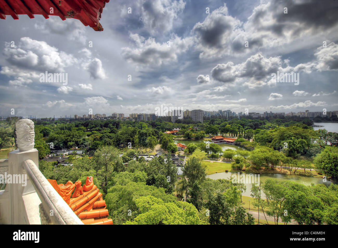 Blick von der Spitze der Pagode im chinesischen Garten Stockfoto