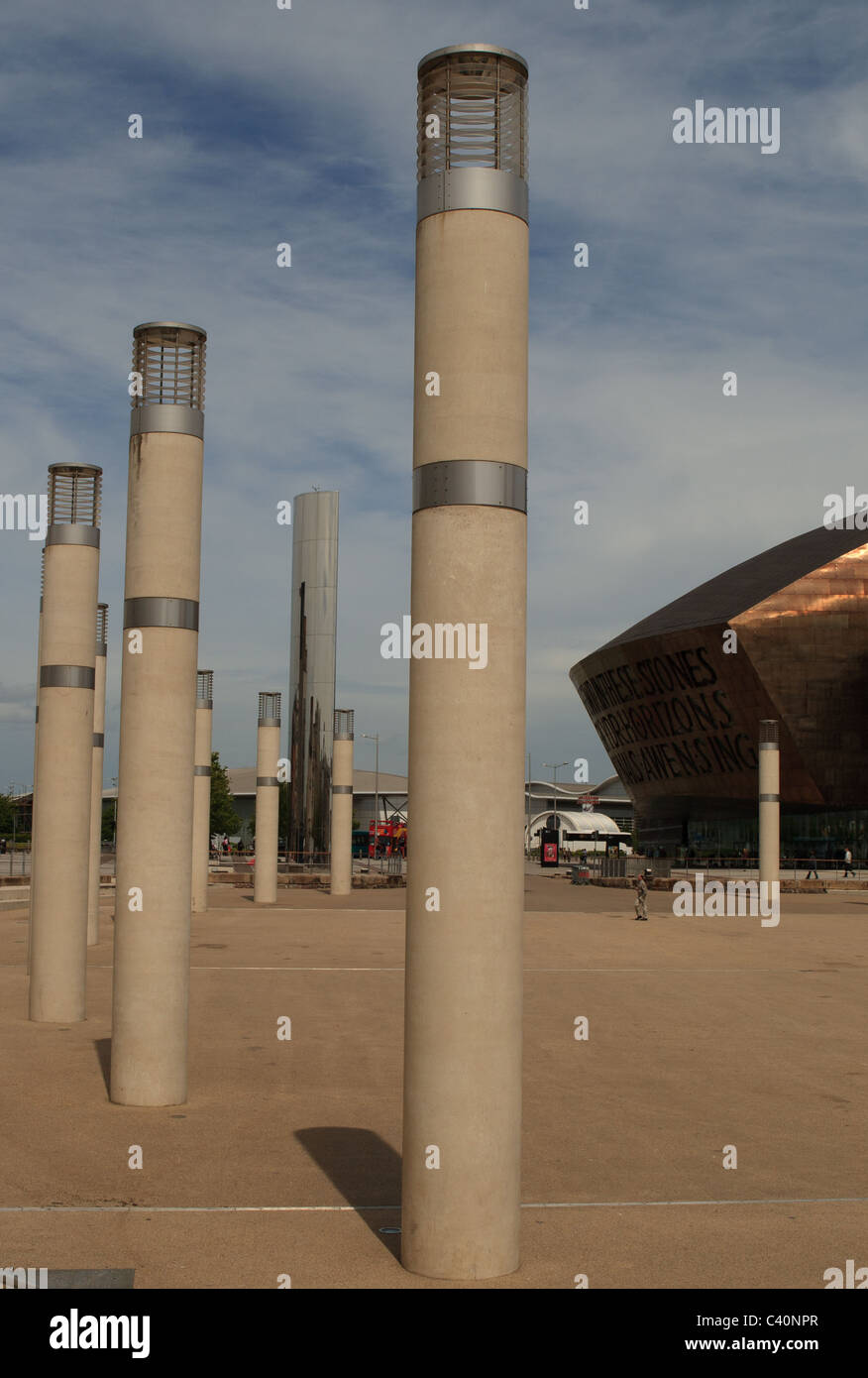 Millenium Centre, Bucht von Cardiff, Cardiff, Stadt und Grafschaft von Cardiff, Südwales, UK Stockfoto