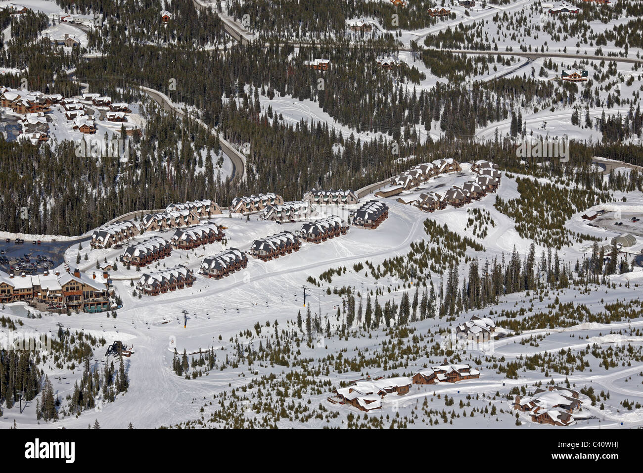 Chalets in der Siedlung von Big Sky. Montana, USA, Nordamerika Stockfoto