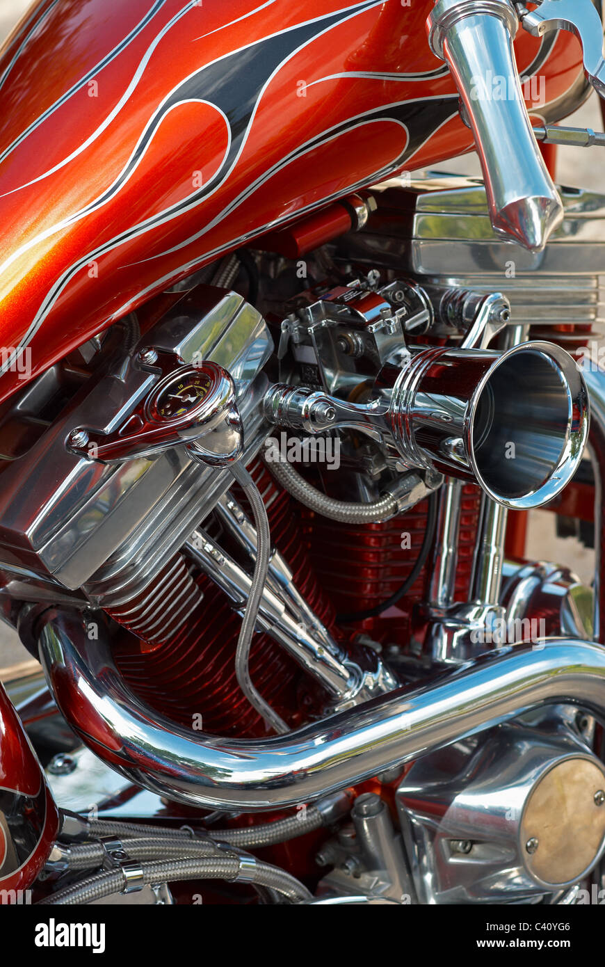 V2-Motor von einem maßgeschneiderten Motorrad Stockfotografie - Alamy