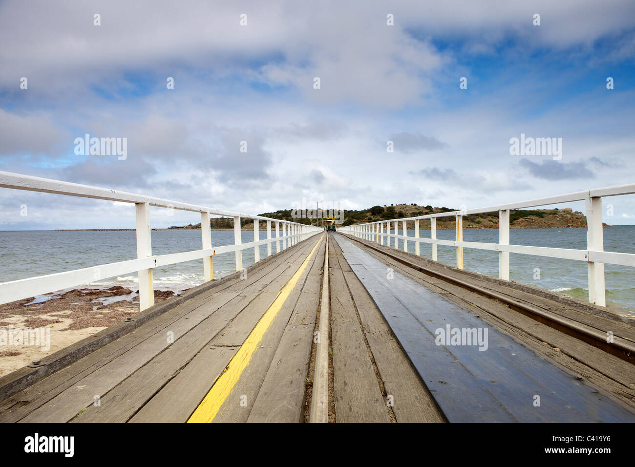 Victor Harbor, Granite Island und Clydesdale gezogene Straßenbahn Stockfoto