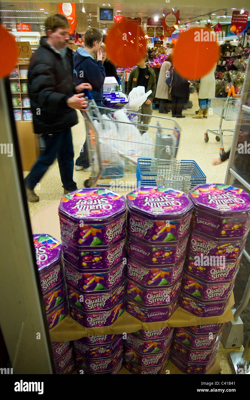 Last-minute-Weihnachts-shopping Supermarkt Stockfoto