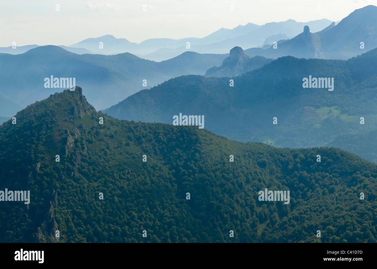 Östlich von Puerto de San Glorio anzeigen Picos de Europa in Asturien Stockfoto