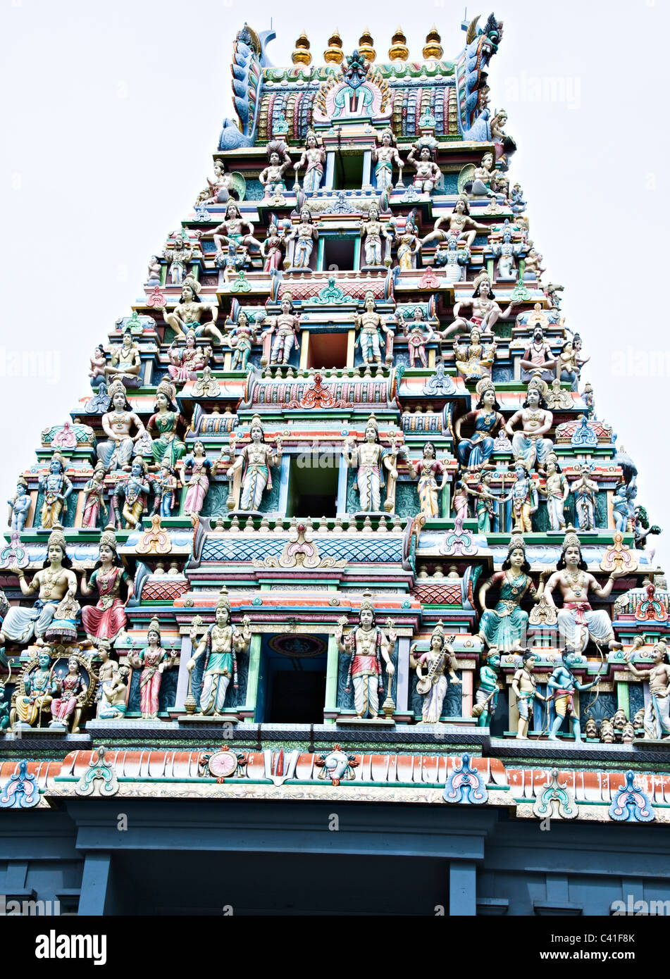 Der farbenfrohe Sri Srinivasa Perumal Hindu-Tempel in Little India Singapur Republik Singapur Asien Stockfoto