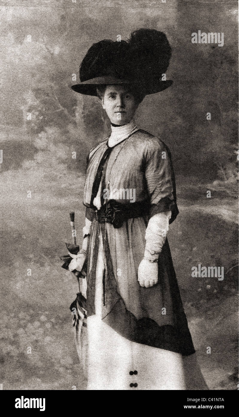 Luise, 6.1.1858 - 2.7.1936, Prinzessin von Waldeck und Pyrmont 29.4.1891 - 12.5.1893, halbe Länge, Postkarte, ca. 1910, Stockfoto