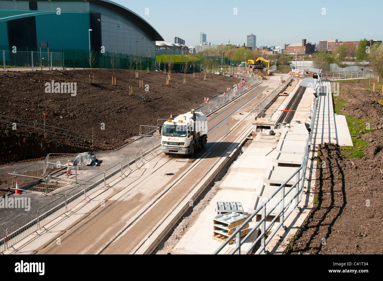 Manchester Metrolink Tram Route wird an der zukünftigen Haltestelle Etihad Campus, Eastlands, Manchester, England, UK gebaut Stockfoto