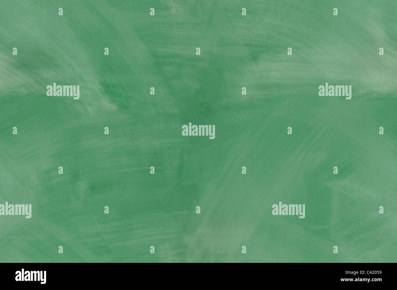 Grünen Tafel mit Kreide beschmiert Radiergummi markiert nahtlos aneinander Stockfoto