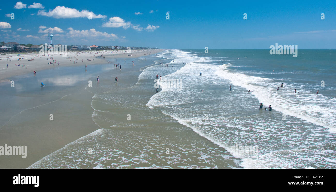 Schwimmer in den Ozean Folly Beach South Carolina USA Stockfoto