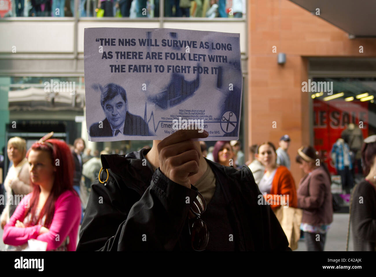 UK Uncut Demonstrant und das Vermächtnis von Nye Bevan, Gründer des NHS Stockfoto