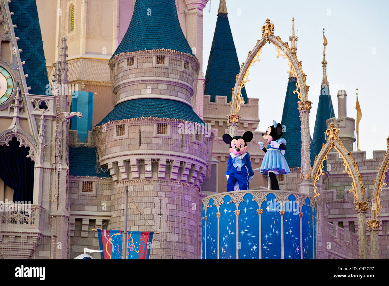 Mickey Mouse Character Walt Disney Stockfotos Und -Bilder Kaufen - Alamy