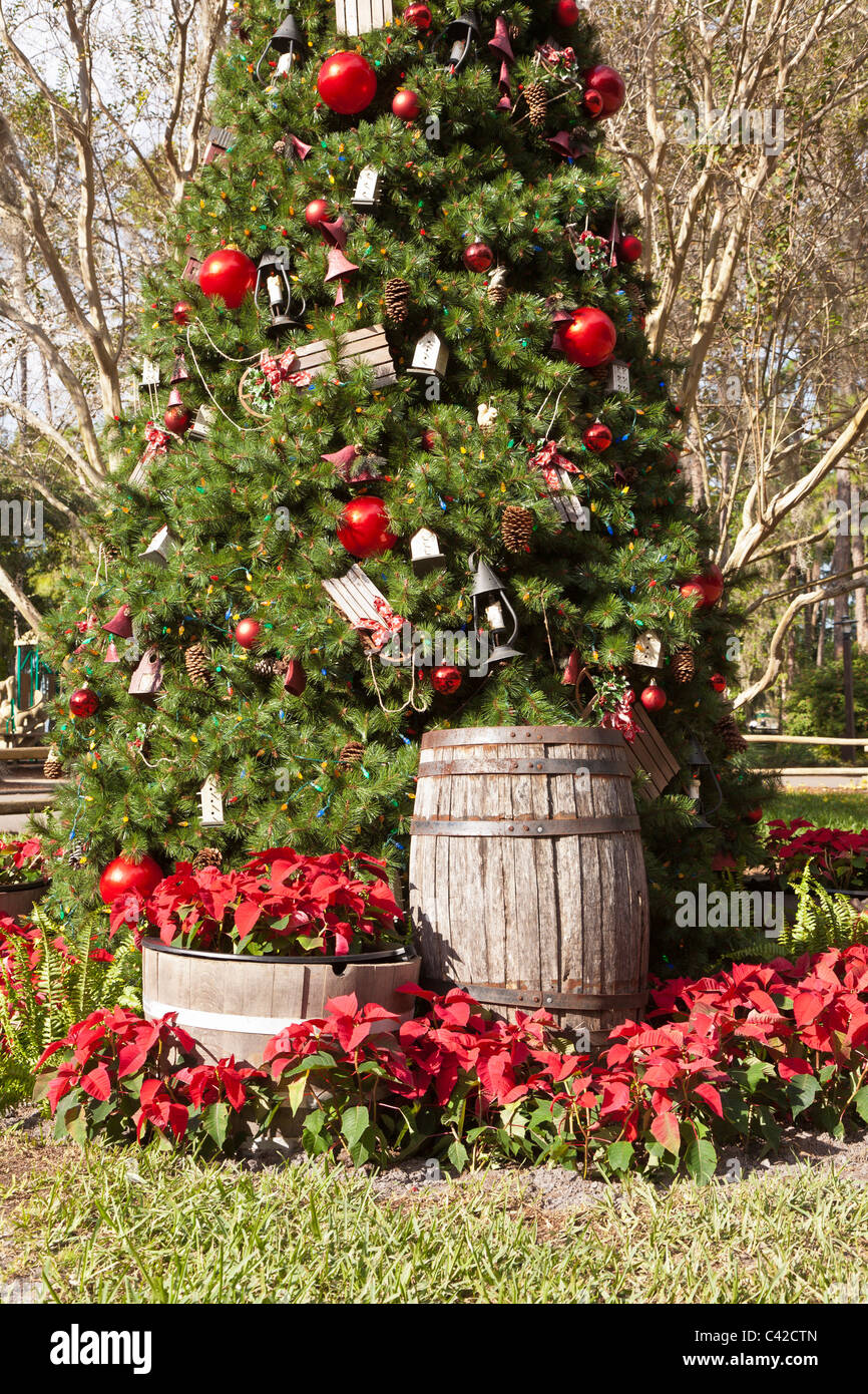 Weihnachten Weihnachtsbaum und Verzierungen an Fort Wilderness Resort in Walt Disney World, Kissimmee, Florida, USA Stockfoto