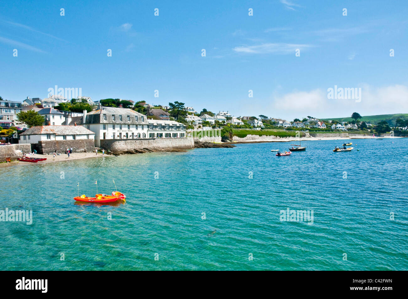 Boote im Hafen von St Mawes Cornwall England Stockfoto