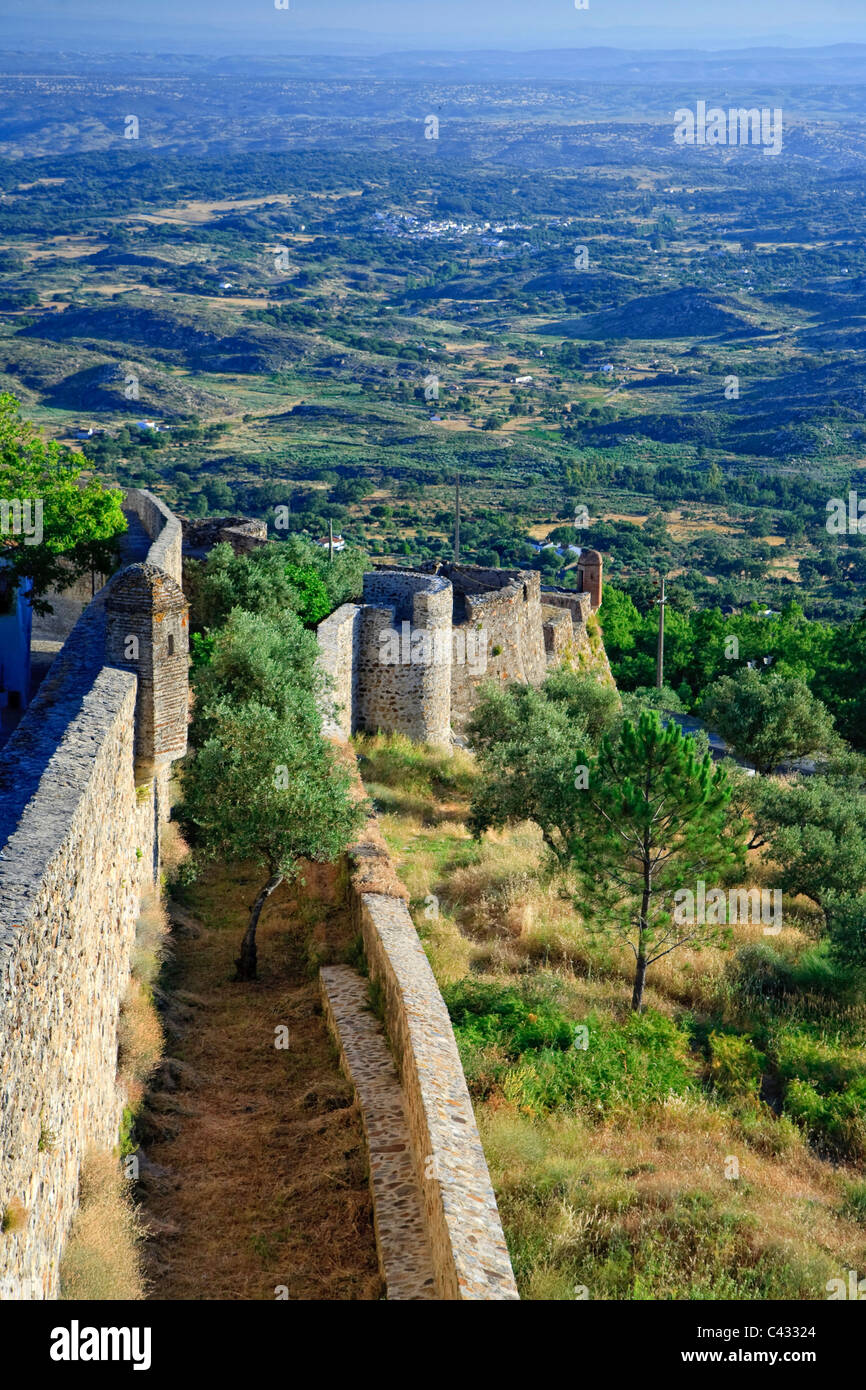 Blick vom Marvao Stadtwälle, Parque Natural da Serra de Sao Mamede, Alentejo, Portugal Stockfoto