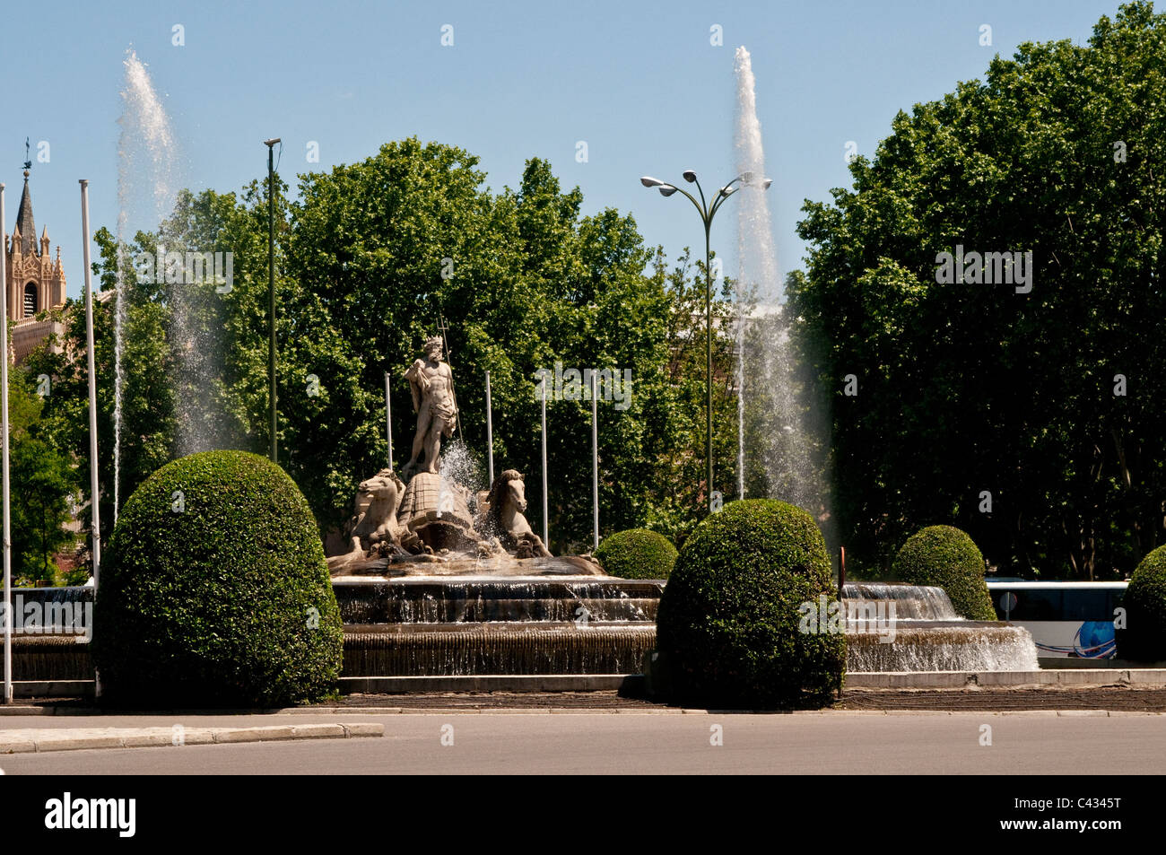 Fuente de Neptuno am Plaza de Canovas del Castillo, Madrid, Spanien Stockfoto
