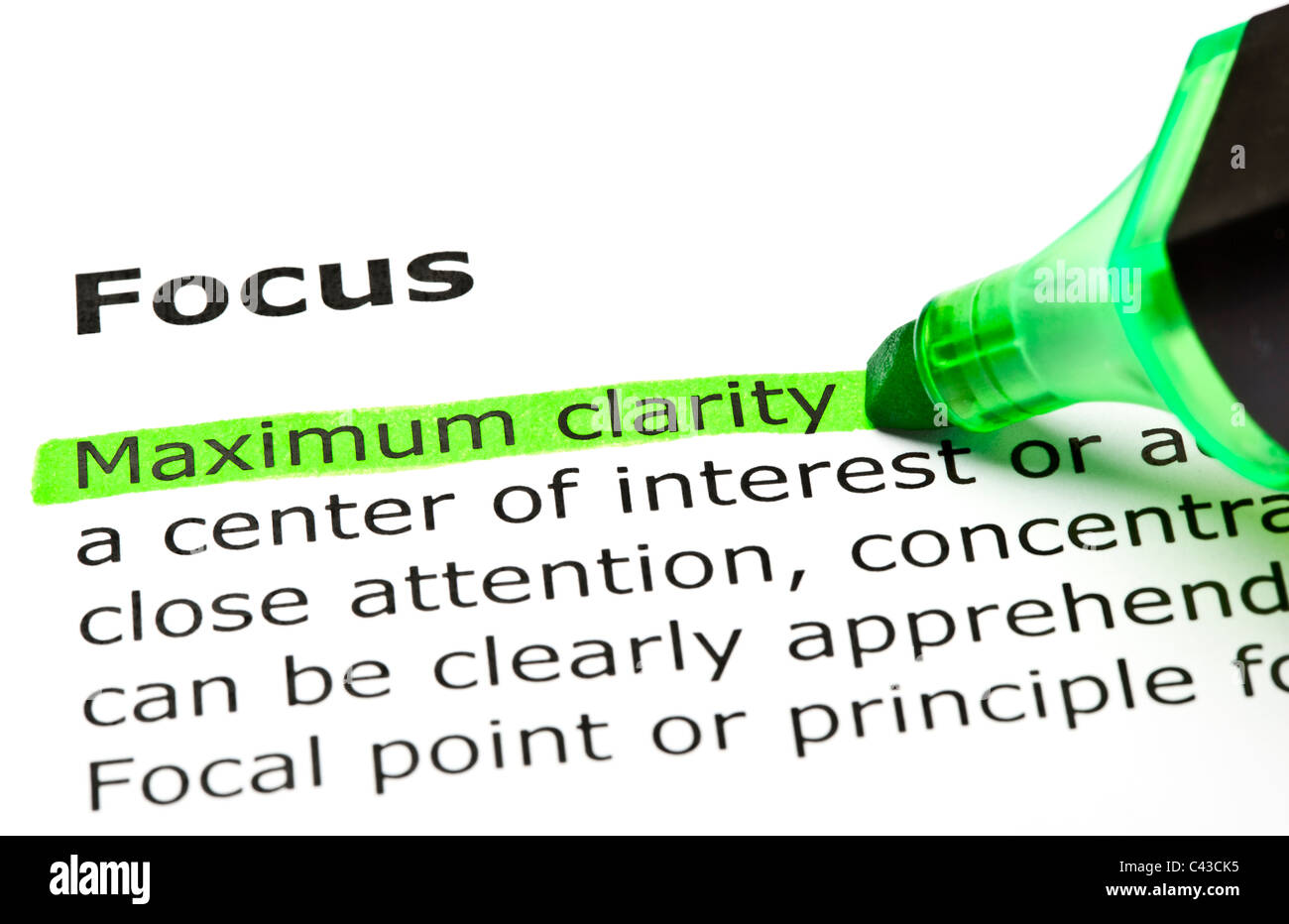 "Maximale Klarheit" grün, unter der Überschrift "Focus" markiert Stockfoto