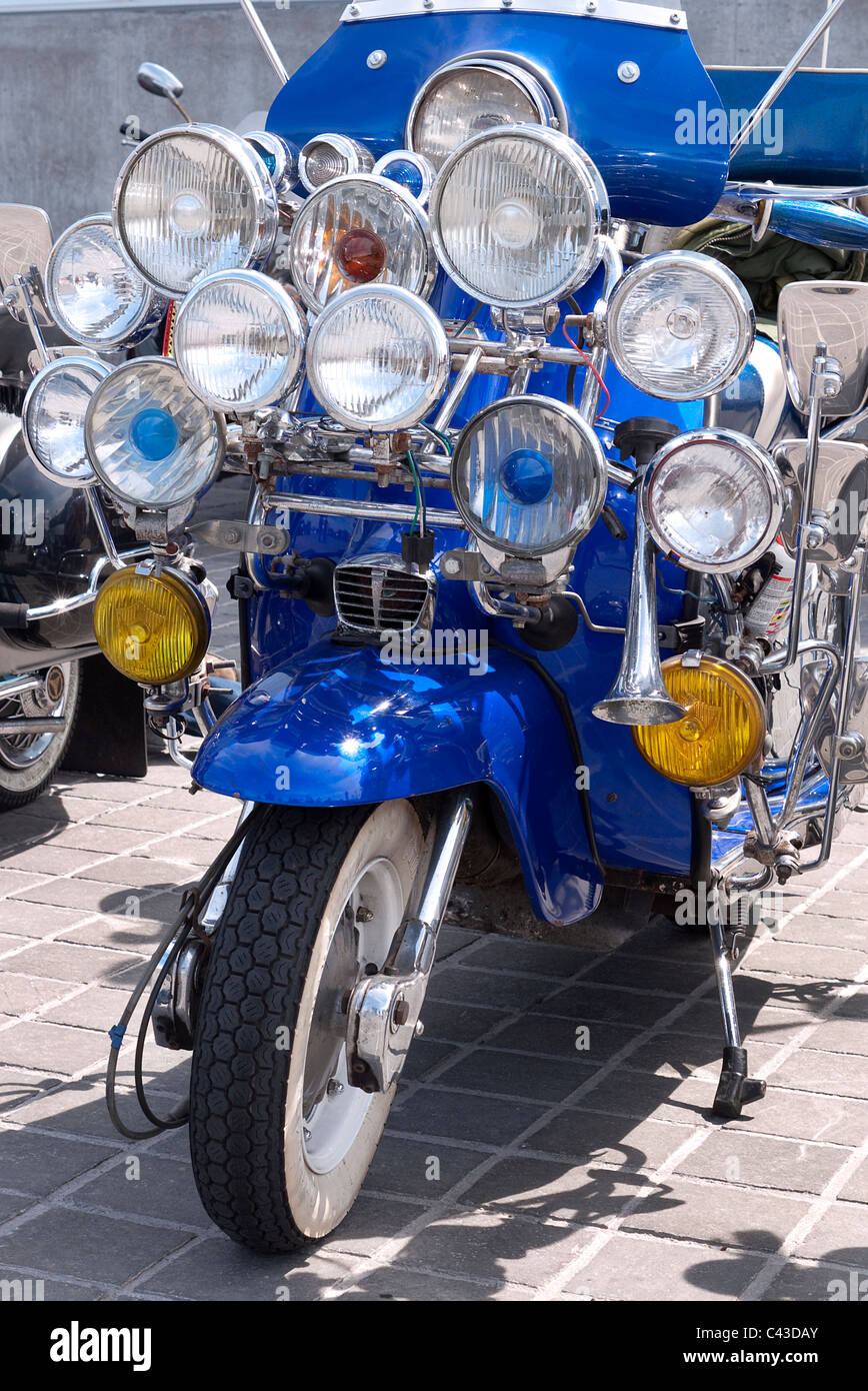 Lambretta Scooter am Ace Cafe Fahrrad laufen nach Margate Kent 30. Mai 2011 Stockfoto