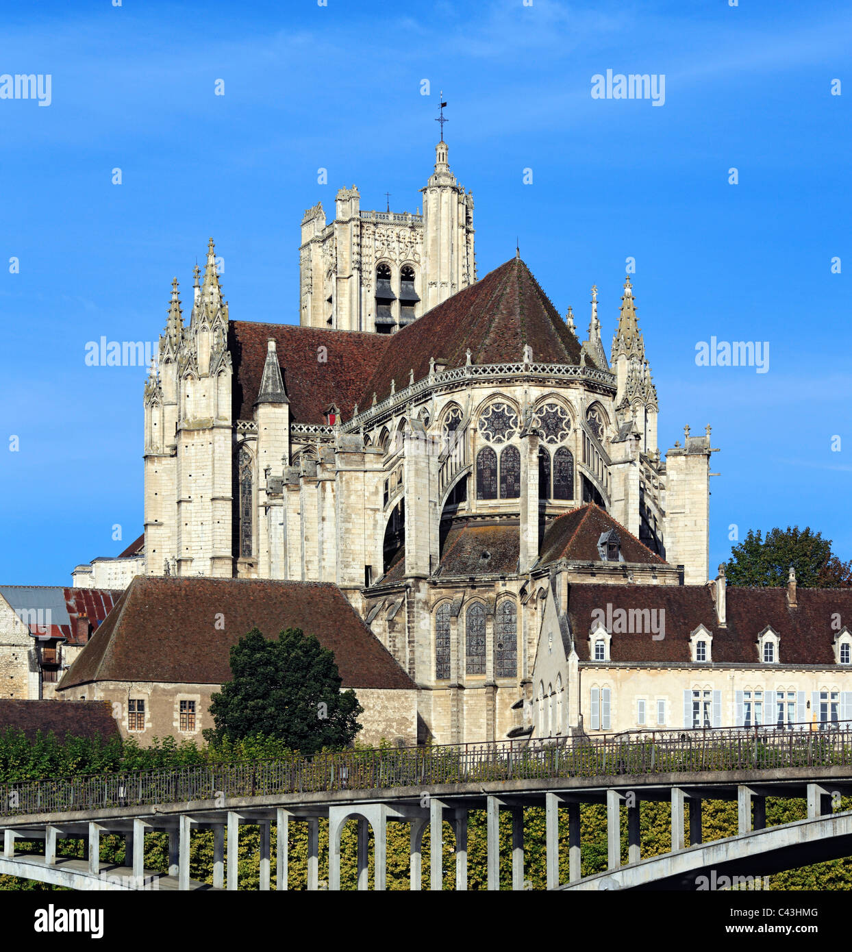 Abteilung von yonne Fotos und Bildmaterial