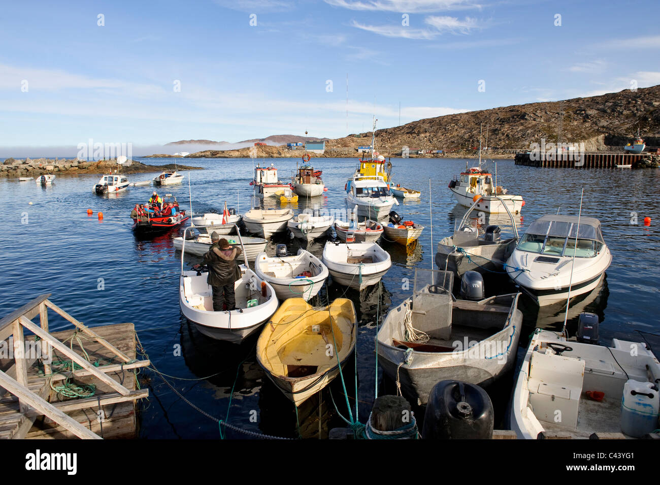 Grönland, Europa, Westküste, Upernavik, Hafen, Hafen, Boote, Schiffe, Menschen, Touristen Stockfoto