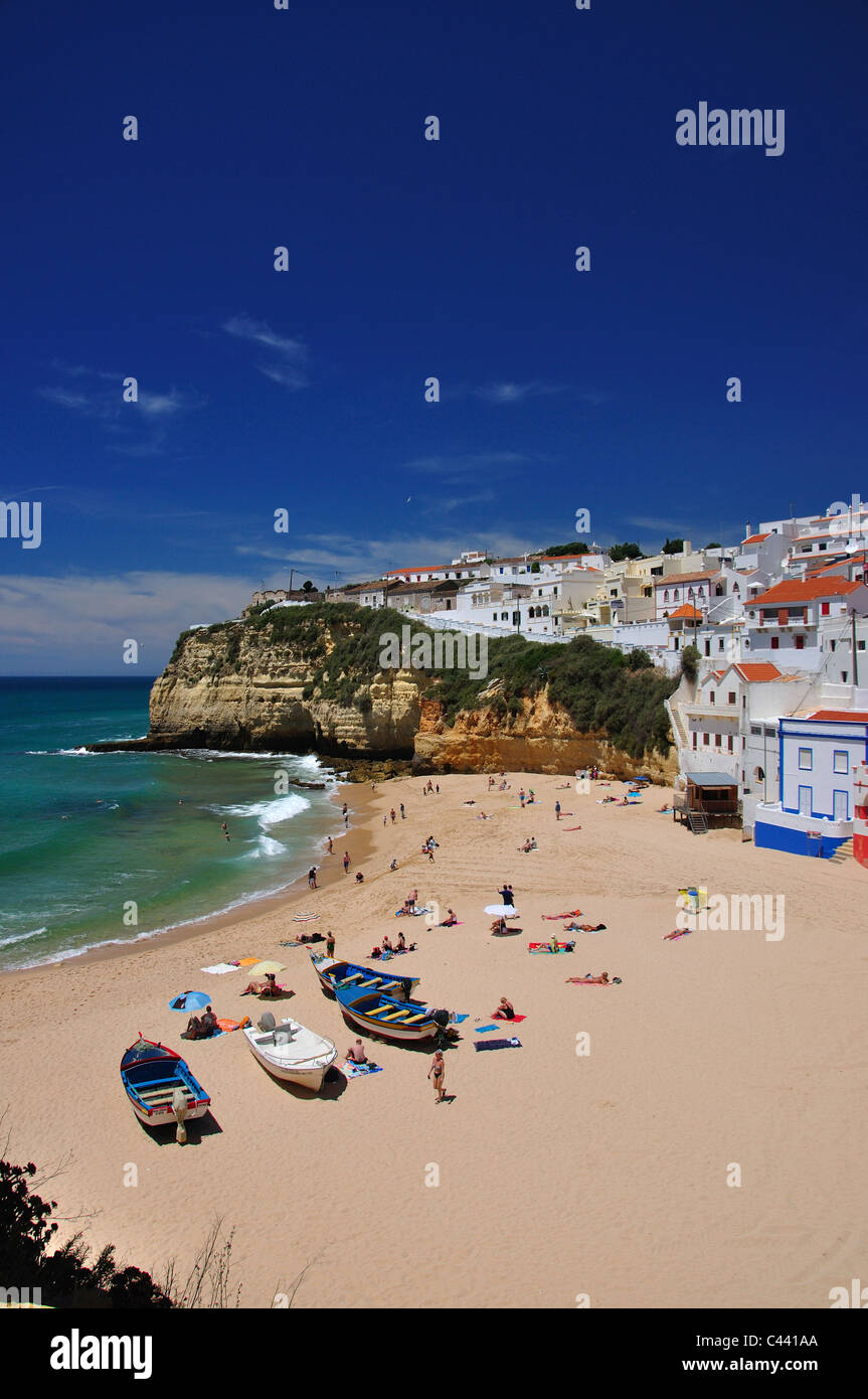 Blick auf das Strandresort, Praia de Carvoeiro, Carvoeiro, Algarve Region, Portugal Stockfoto