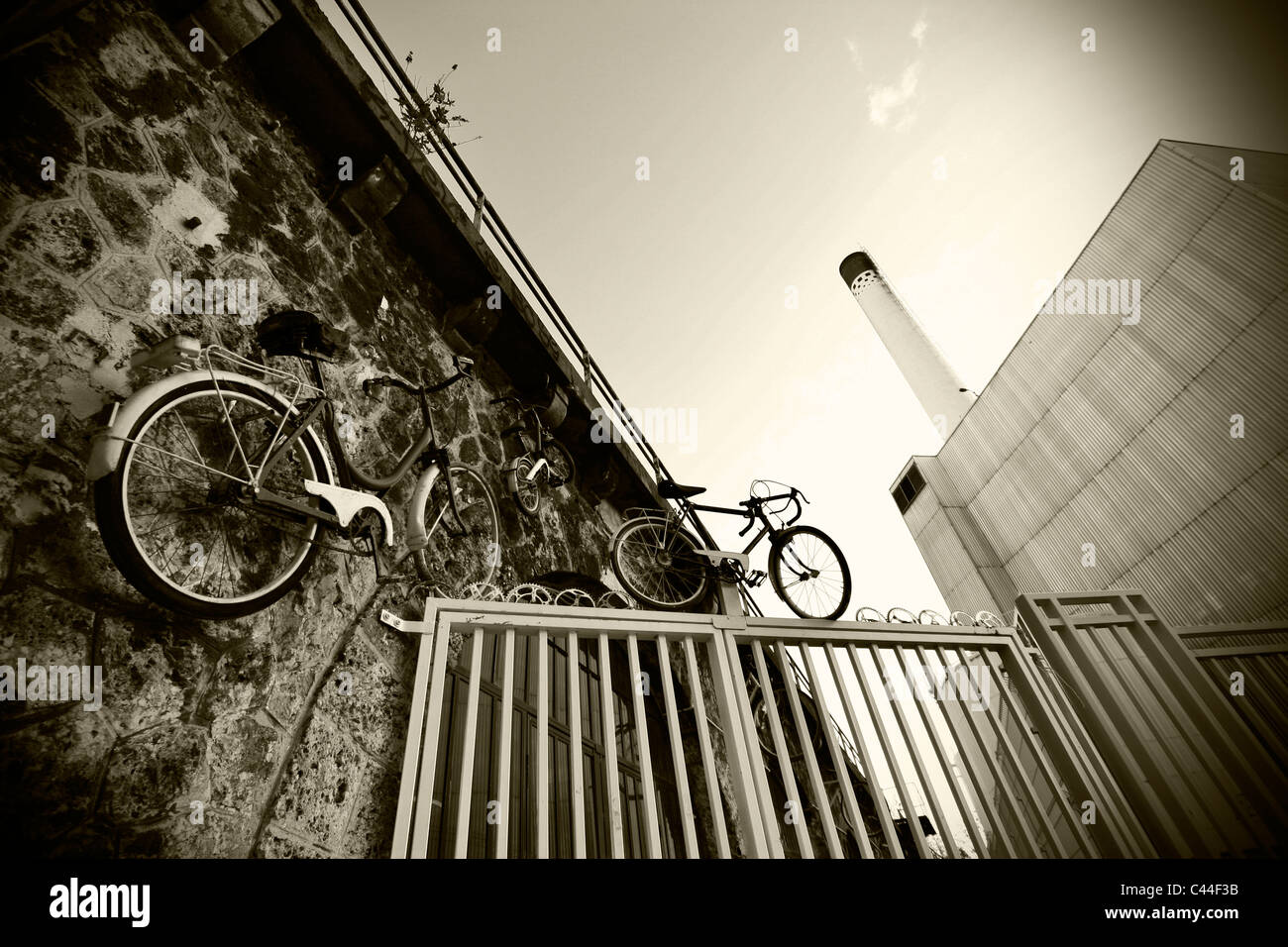 Monochrom - Fabrik und Rent-a-Bike-Shop - rue De La Marne - Paris - Frankreich Stockfoto