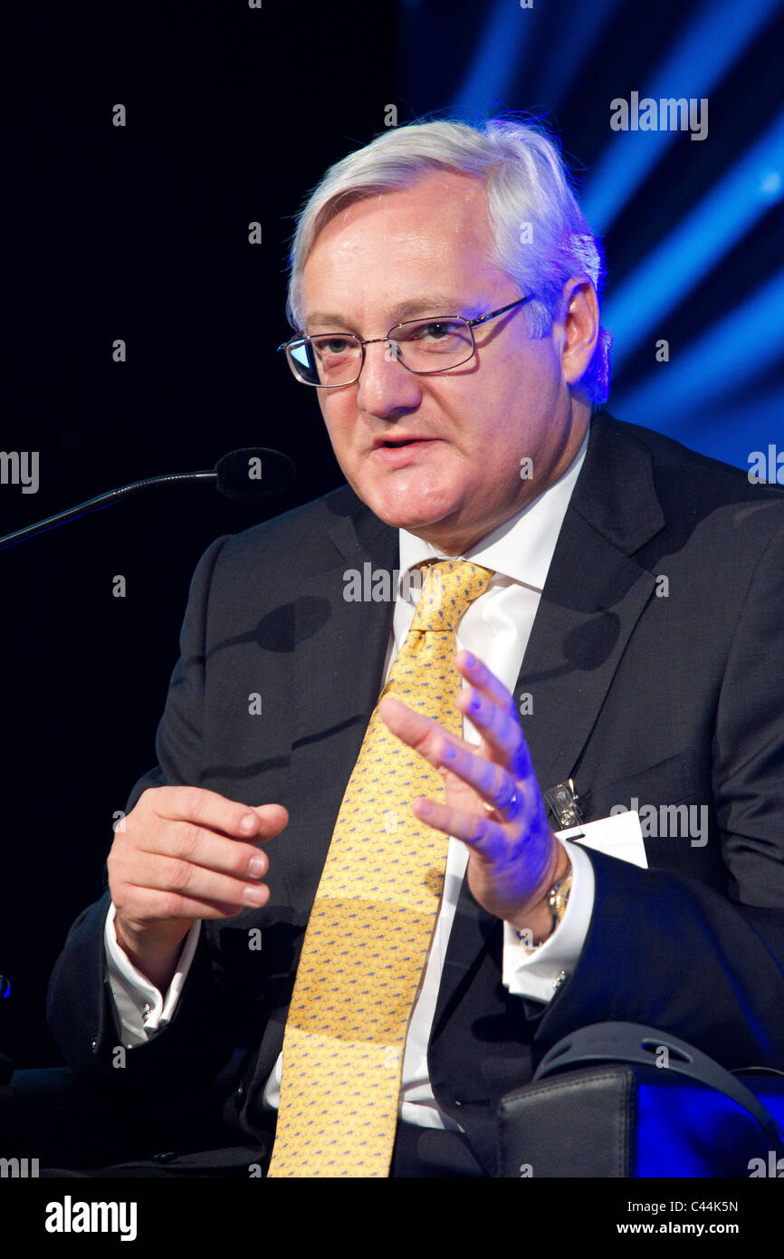 Ceo shell -Fotos und -Bildmaterial in hoher Auflösung – Alamy